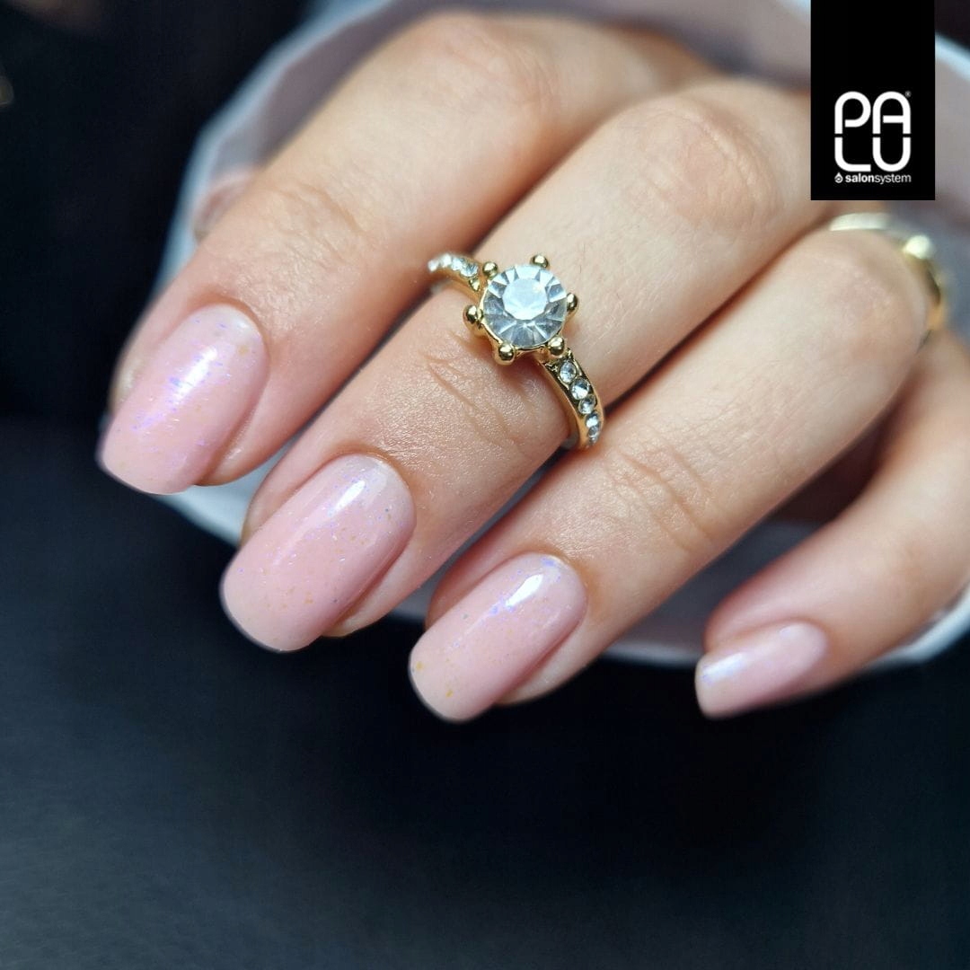 PALU RUBBER BASE KOLOROWA BAZA KAUCZUKOWA NATURALNY ROŻ 04 11ml Marka PALU