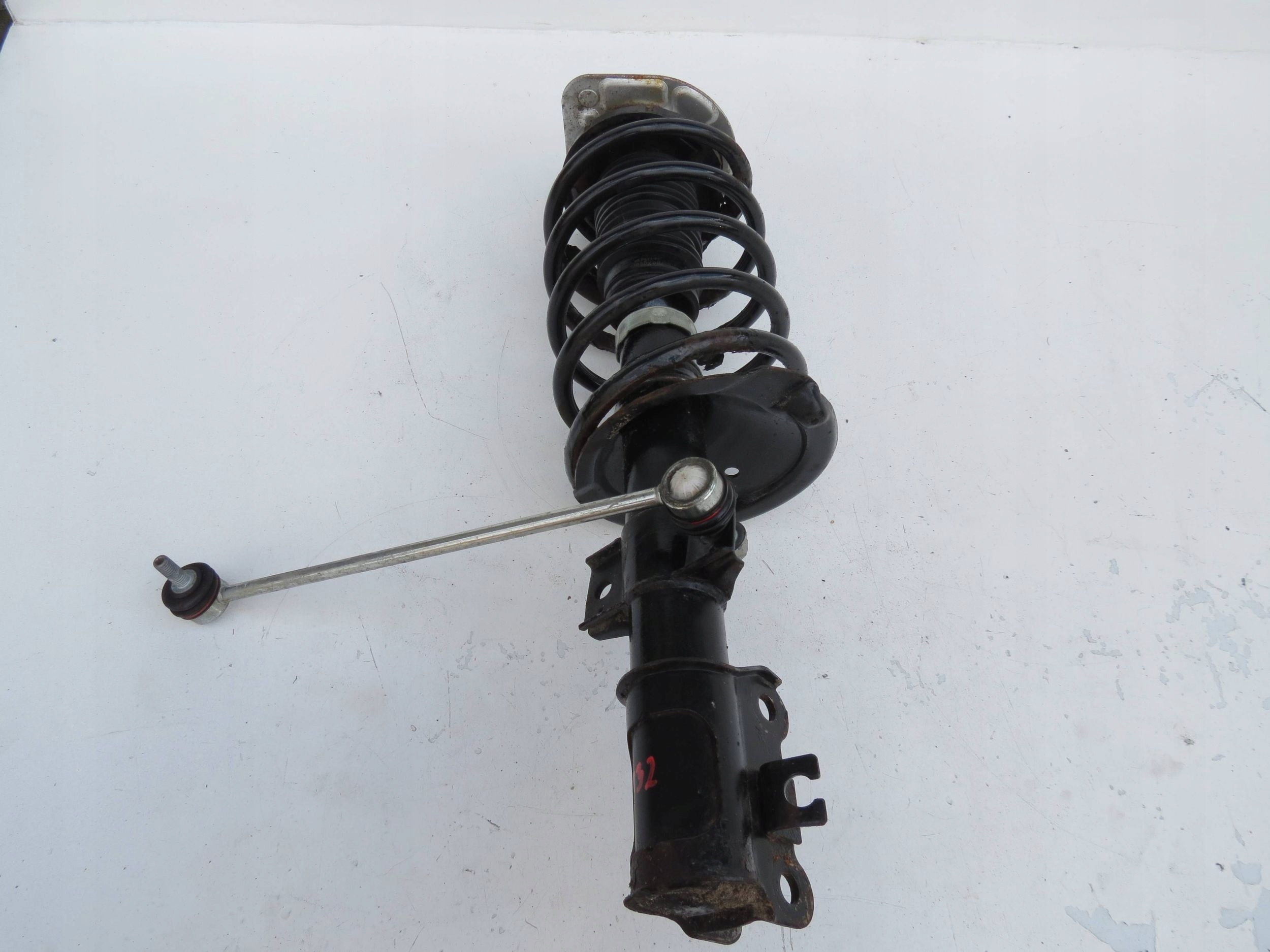 shock absorber front ZE spring VOLVO S60 and 2.4 B 140KM R5 2001r 334611