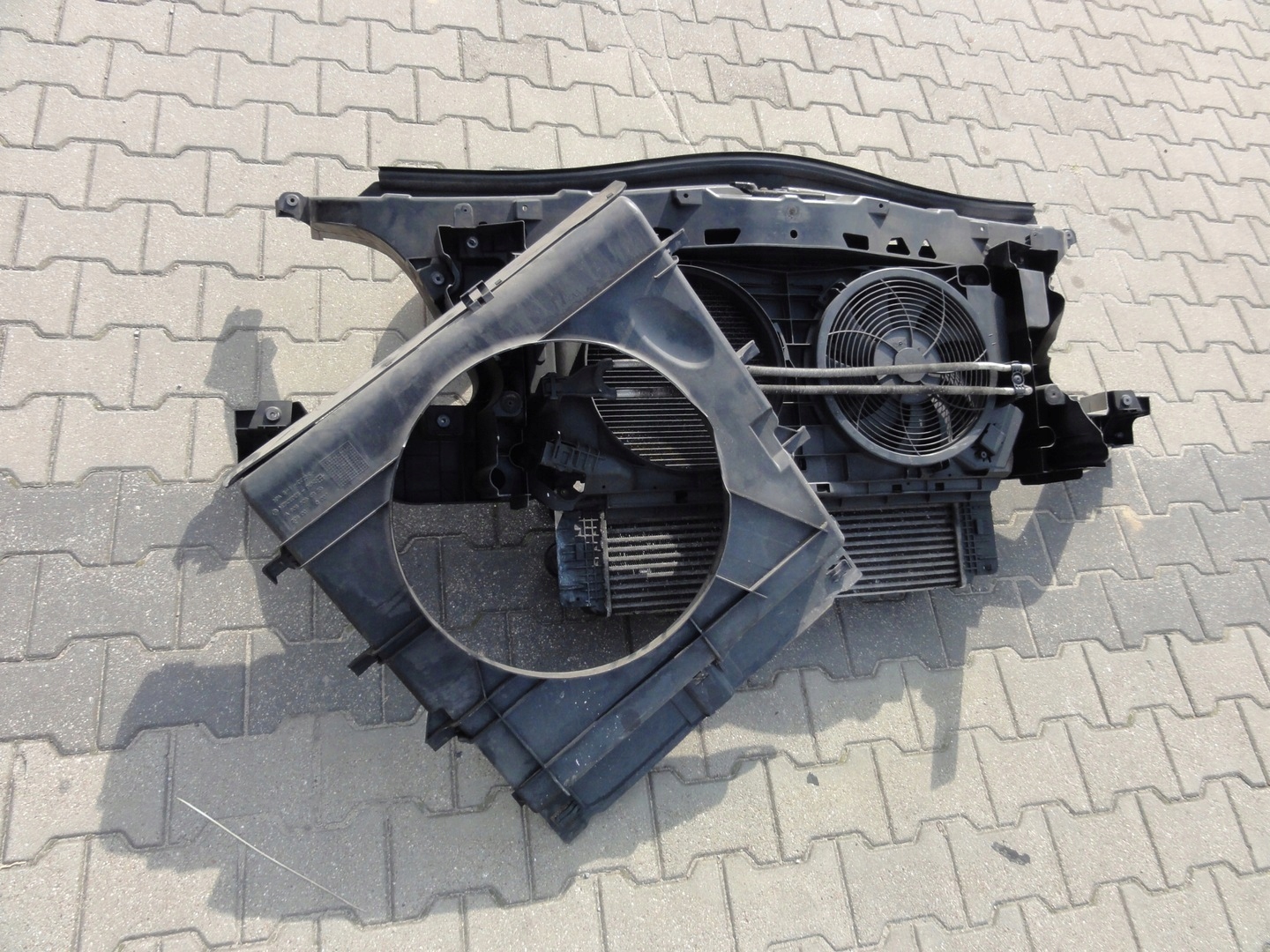 MERCEDES SPRINTER 906 PRZÓD LIFT PO 2013 Producent części Mercedes