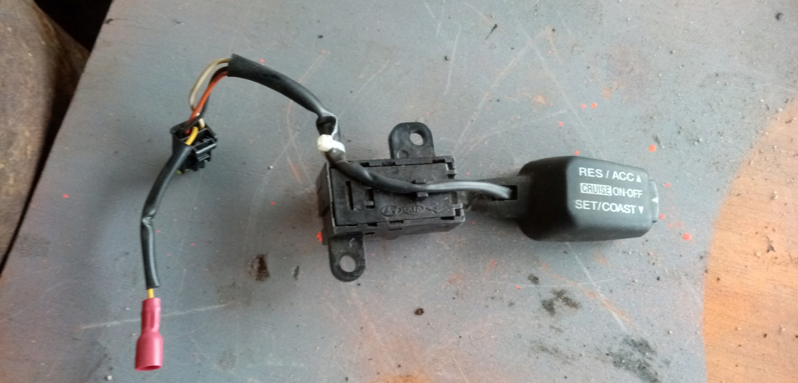 MANETKA TEMPOMATU HYUNDAI TUCSON I 04-10