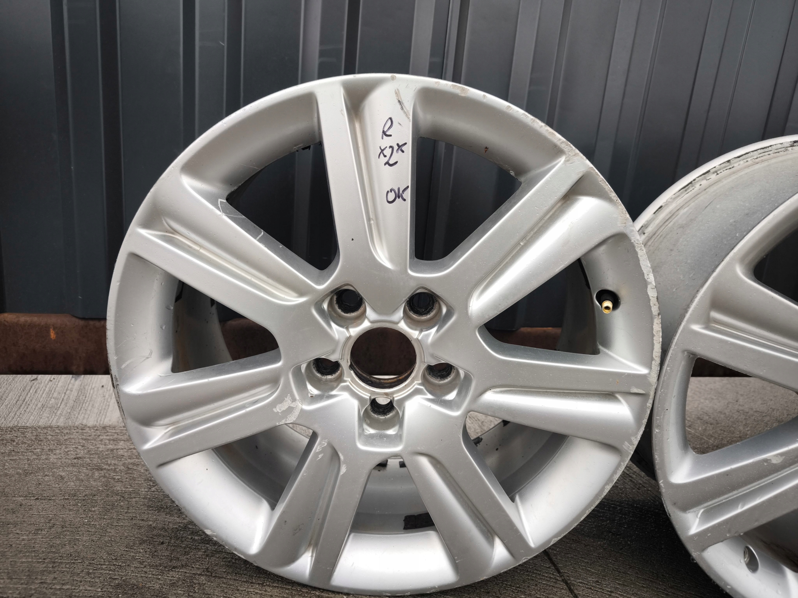 disc discs VW AUDI A4 A5 A6 7.5J R17 ET45 8K0601025B R*2* KOMPLET PROSTE