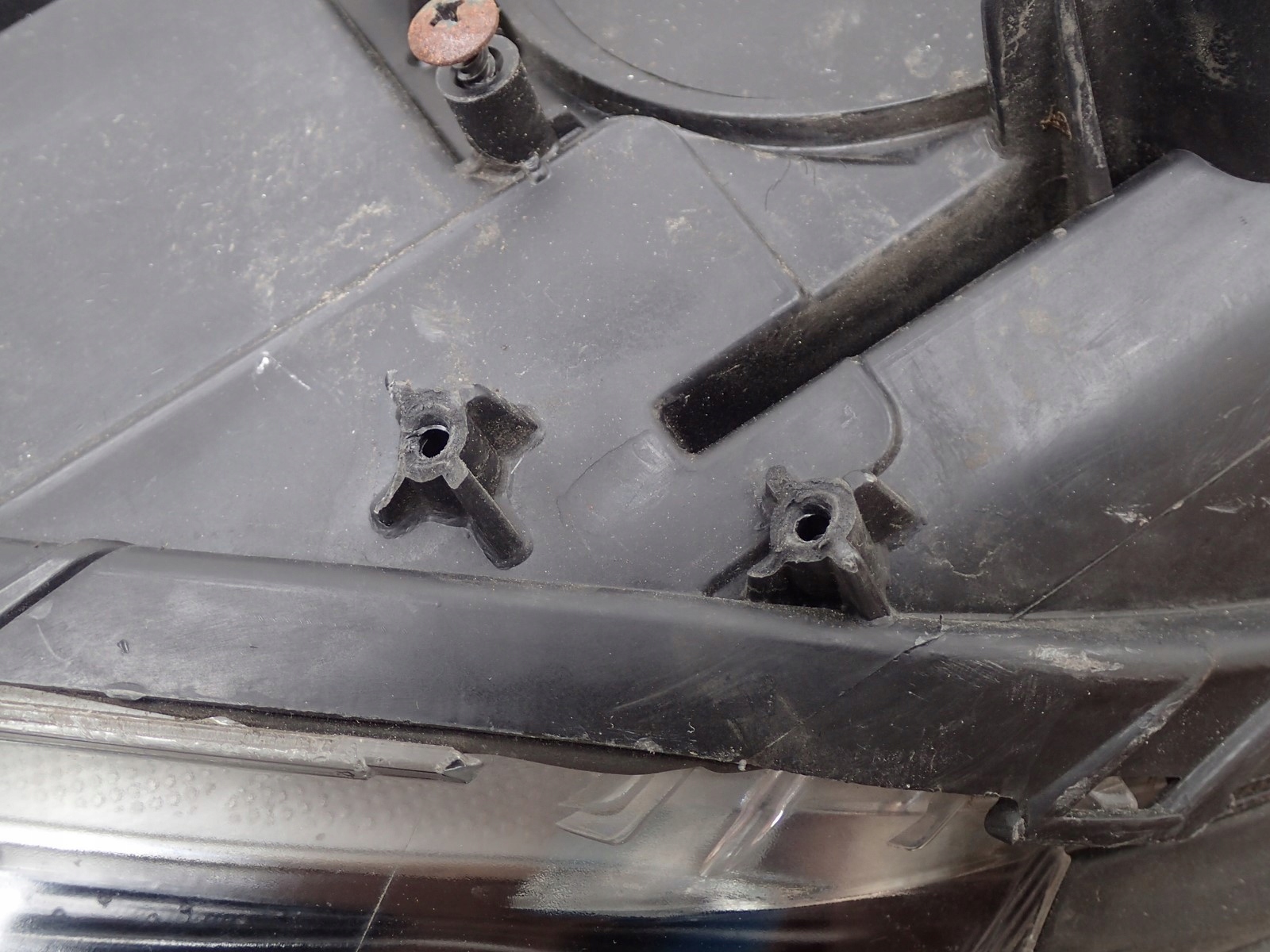 light right REFLEKTOR right KIA CARENS 4 IV 2013- 92102-A4140