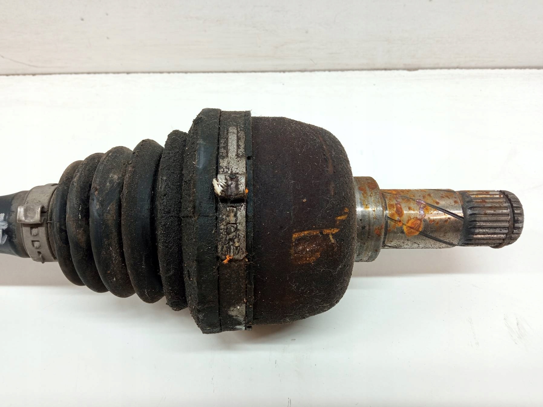 semi-axis left front 2.5 T 210 KM 8689213 Volvo S60 and (2000-2009)