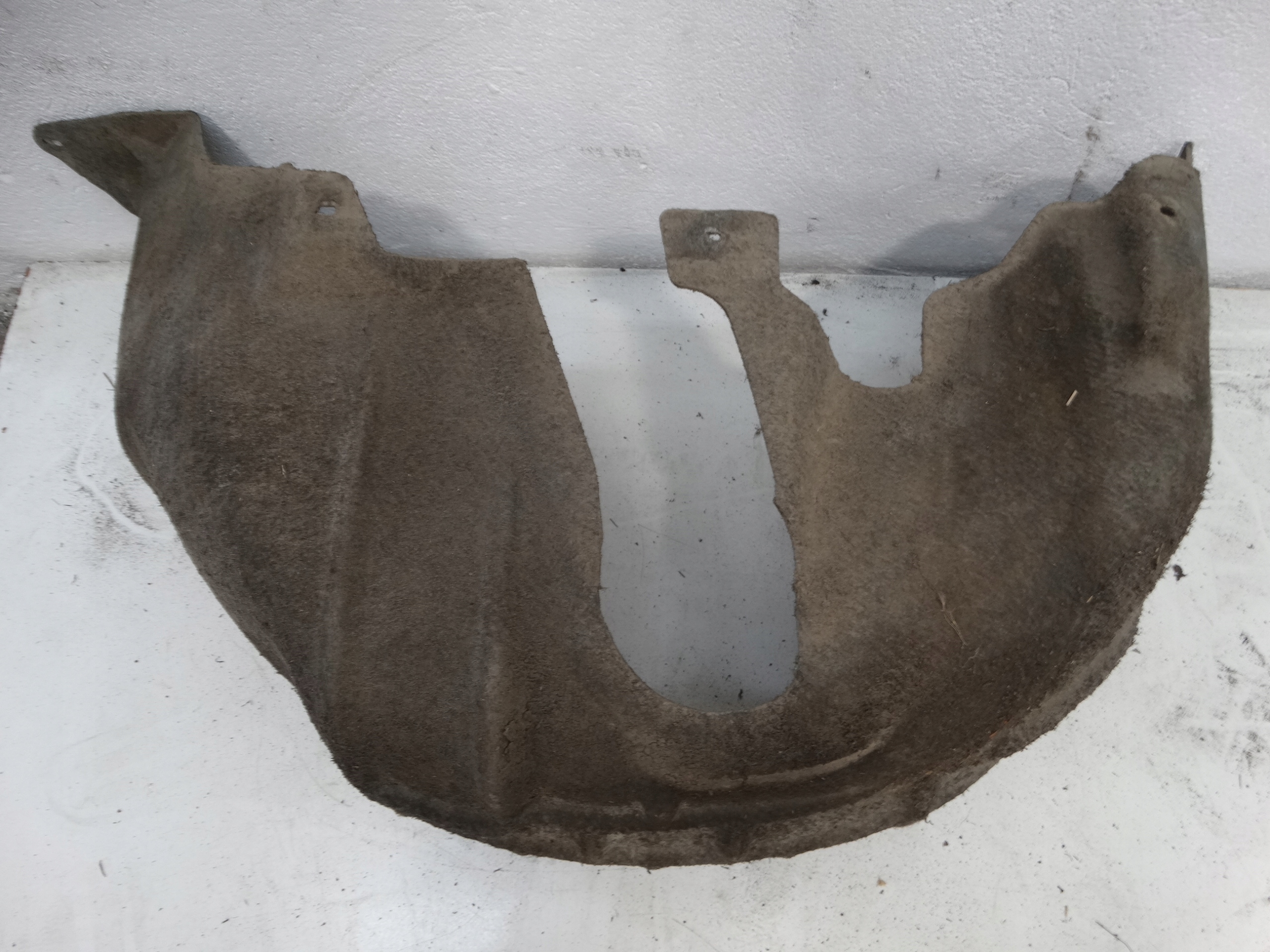 mudguard rear. left rear part VW GOLF VI plus 2011R. 5K0810971C
