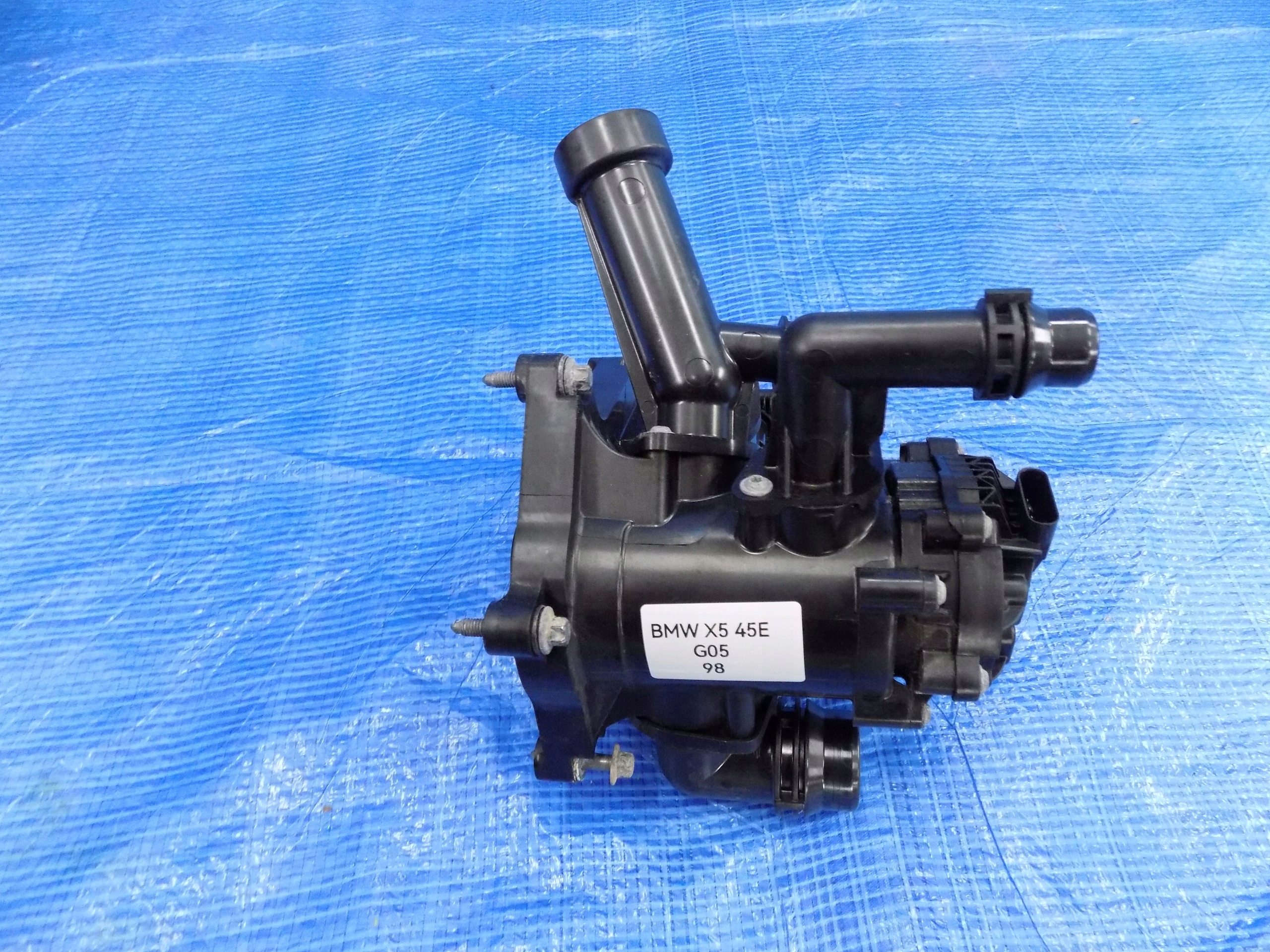 ventil vode BMW X5 G05 20R 3,0 45E