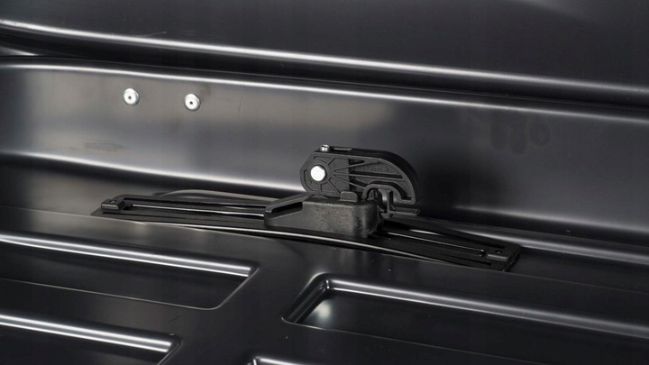 Box Kufer dachowy TAURUS ALTRO 460 czarny karbon Model Altro