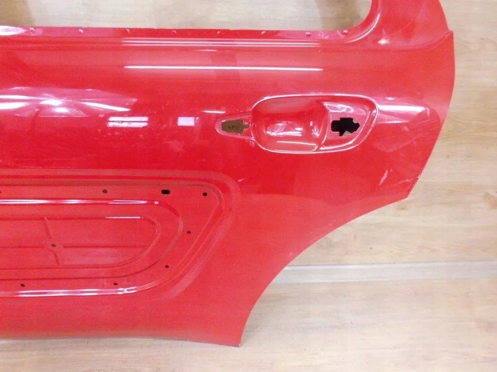 Citroen C4 Cactus 14-17 door rear part left rear. left
