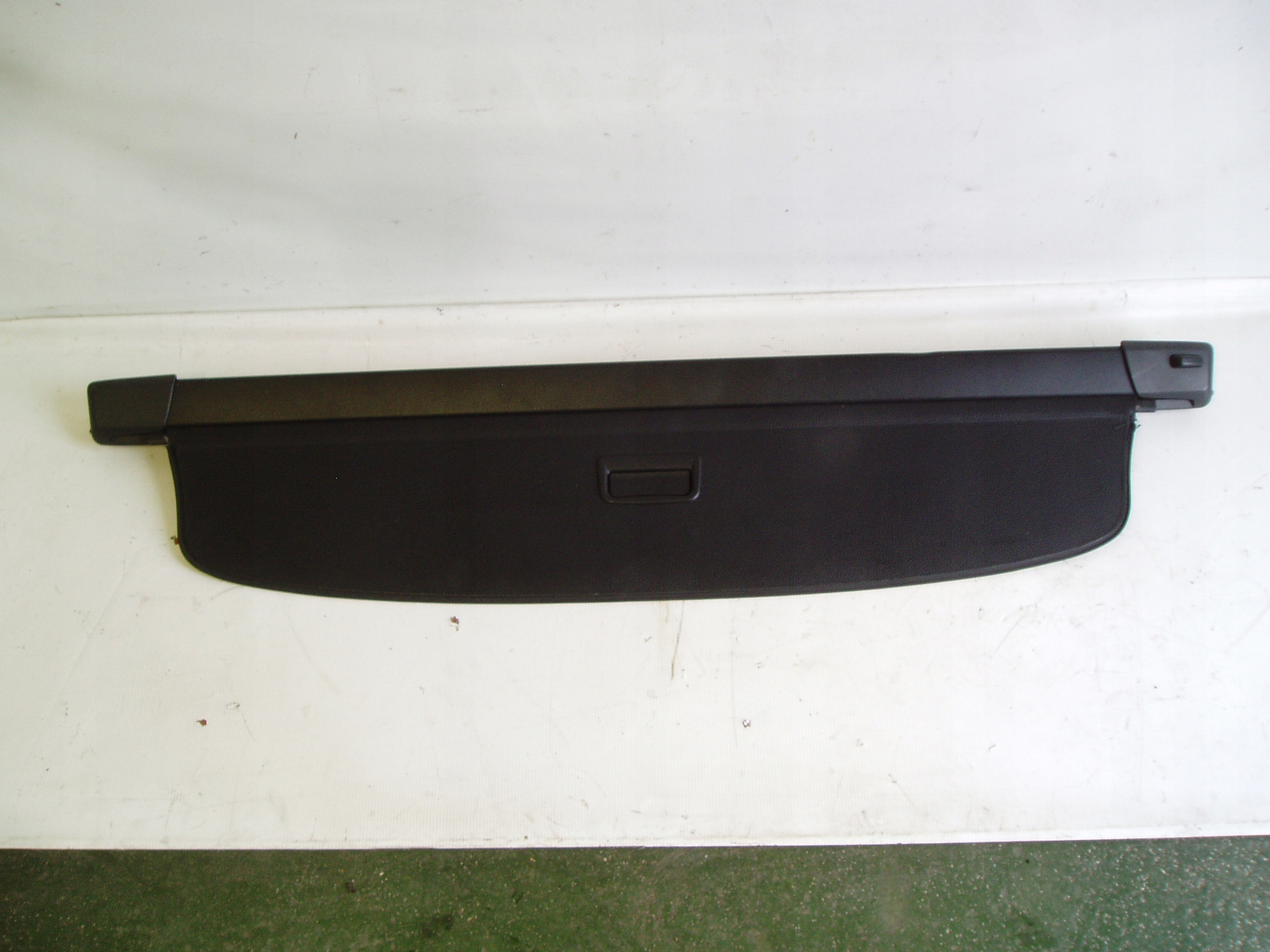 Шторка багажника PASSAT B6