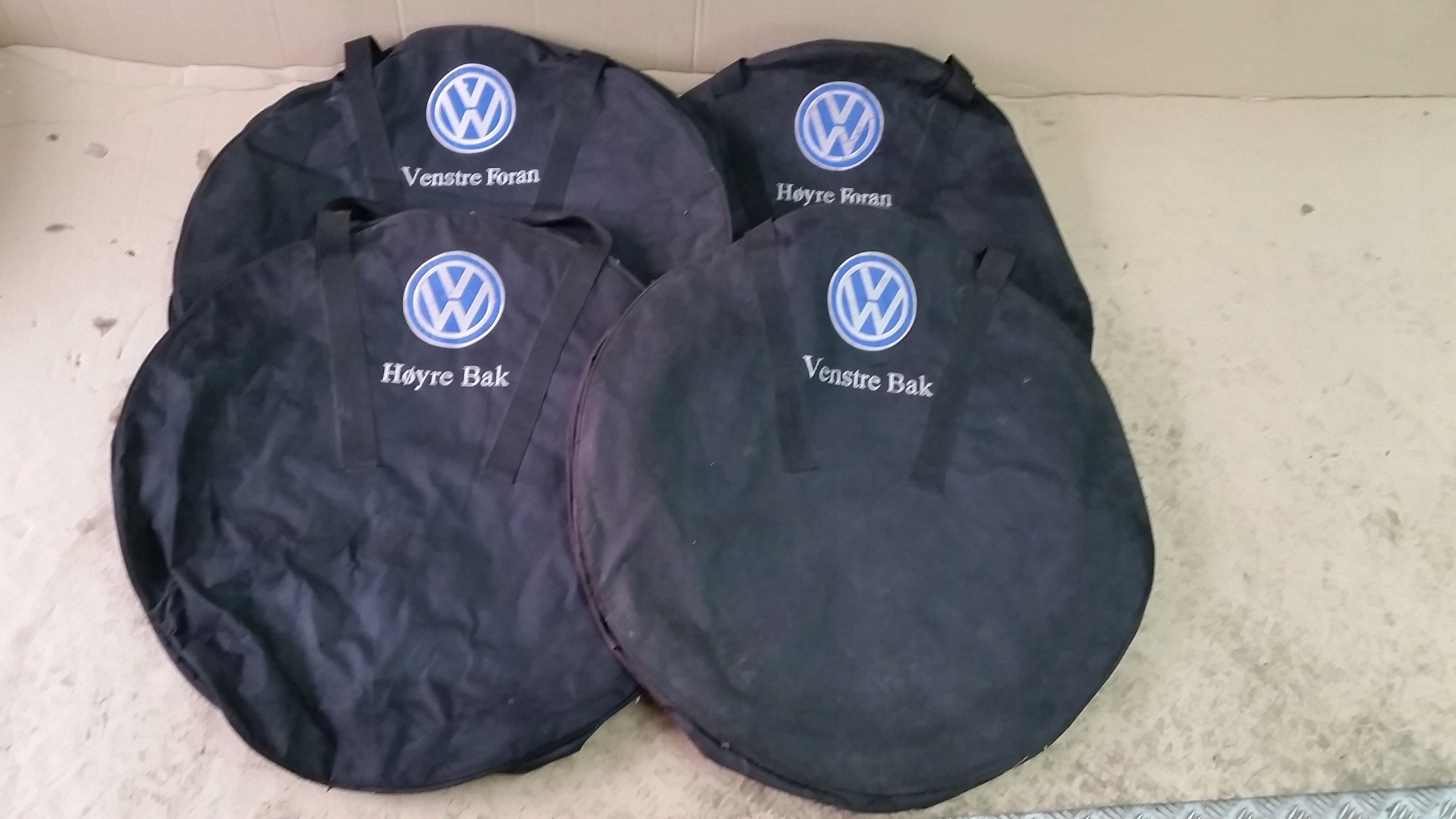 POKROWCE ETUI NA KOŁA OPONY ZIMOWE LETNIE VW ORGINALNE