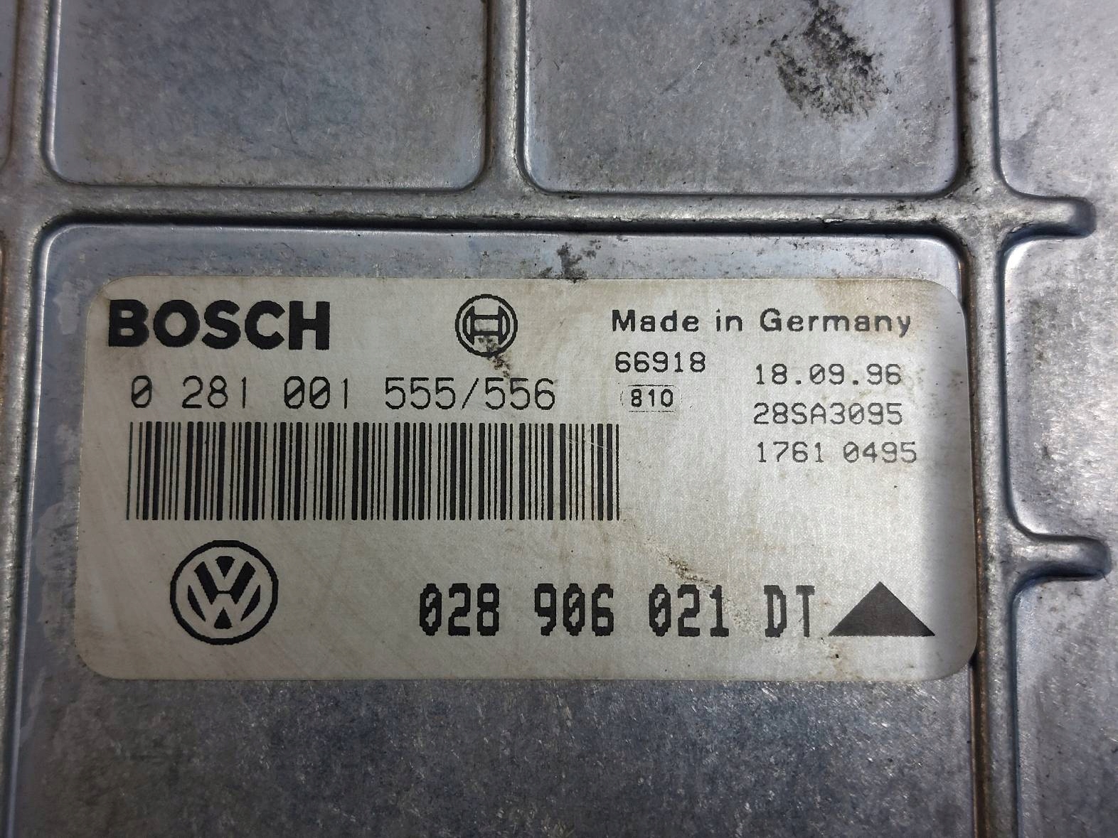 running board STARTOWY VOLKSWAGEN PASSAT B5 028906021DT 4D0905851E