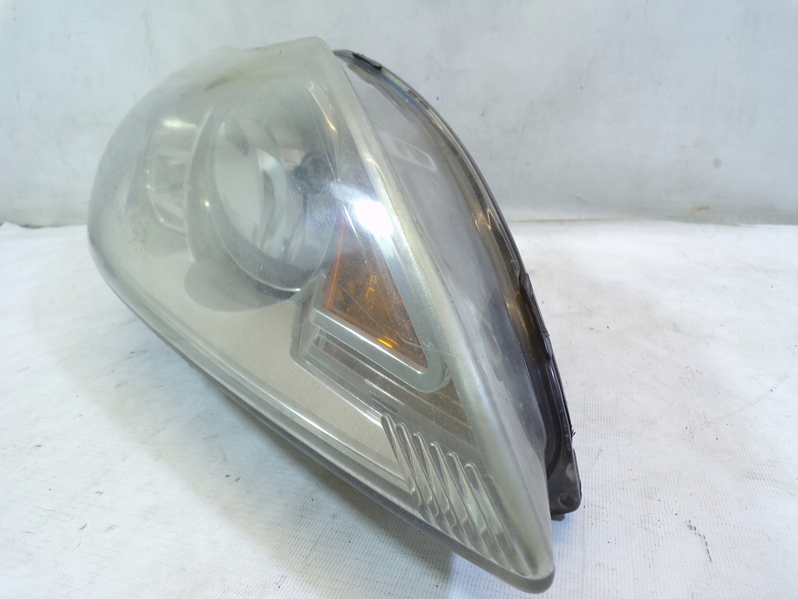 light front front right FORD FOCUS 2 II LIFT (5)