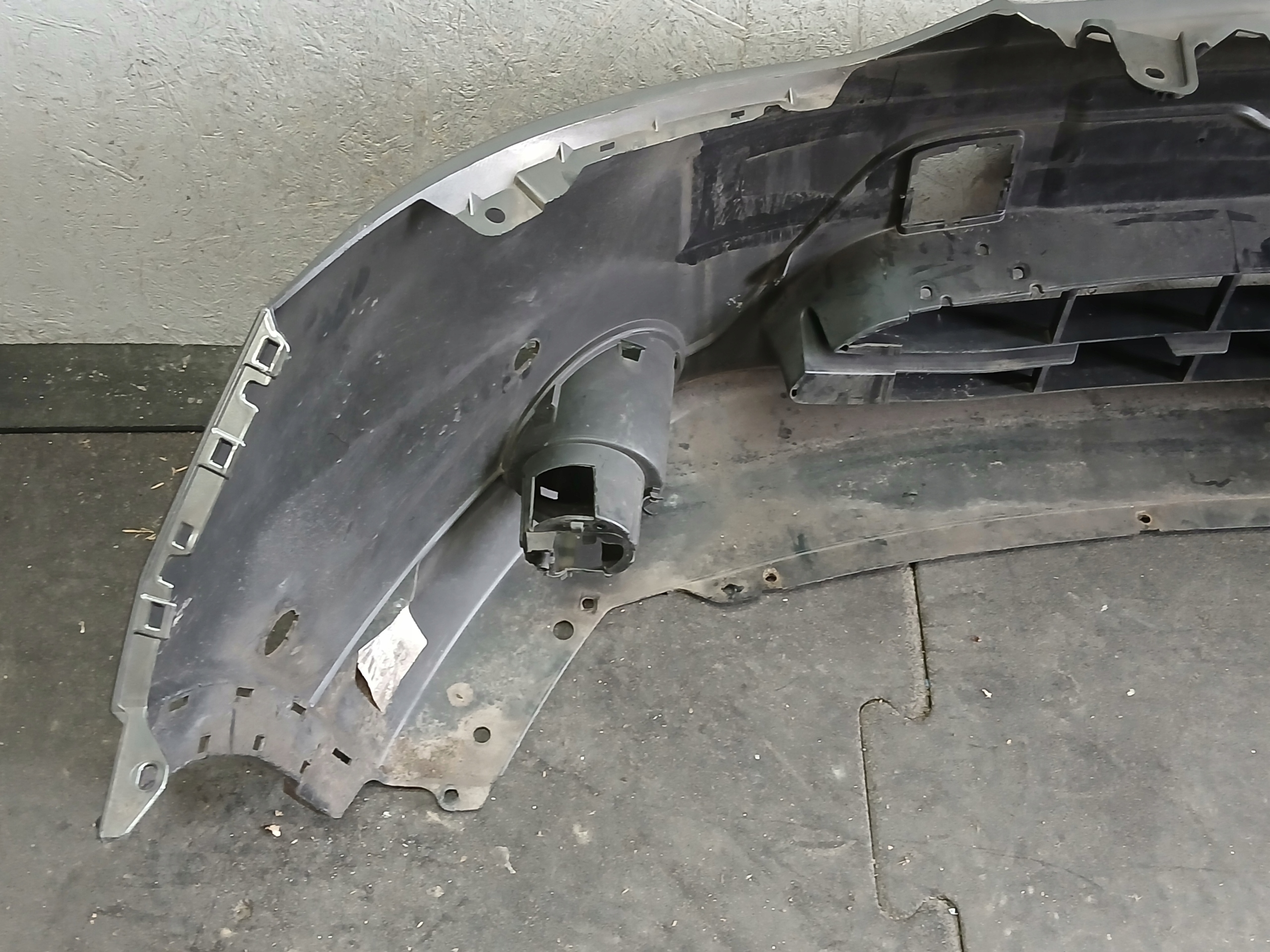 bumper front NISSAN QASHQAI J11 13-17