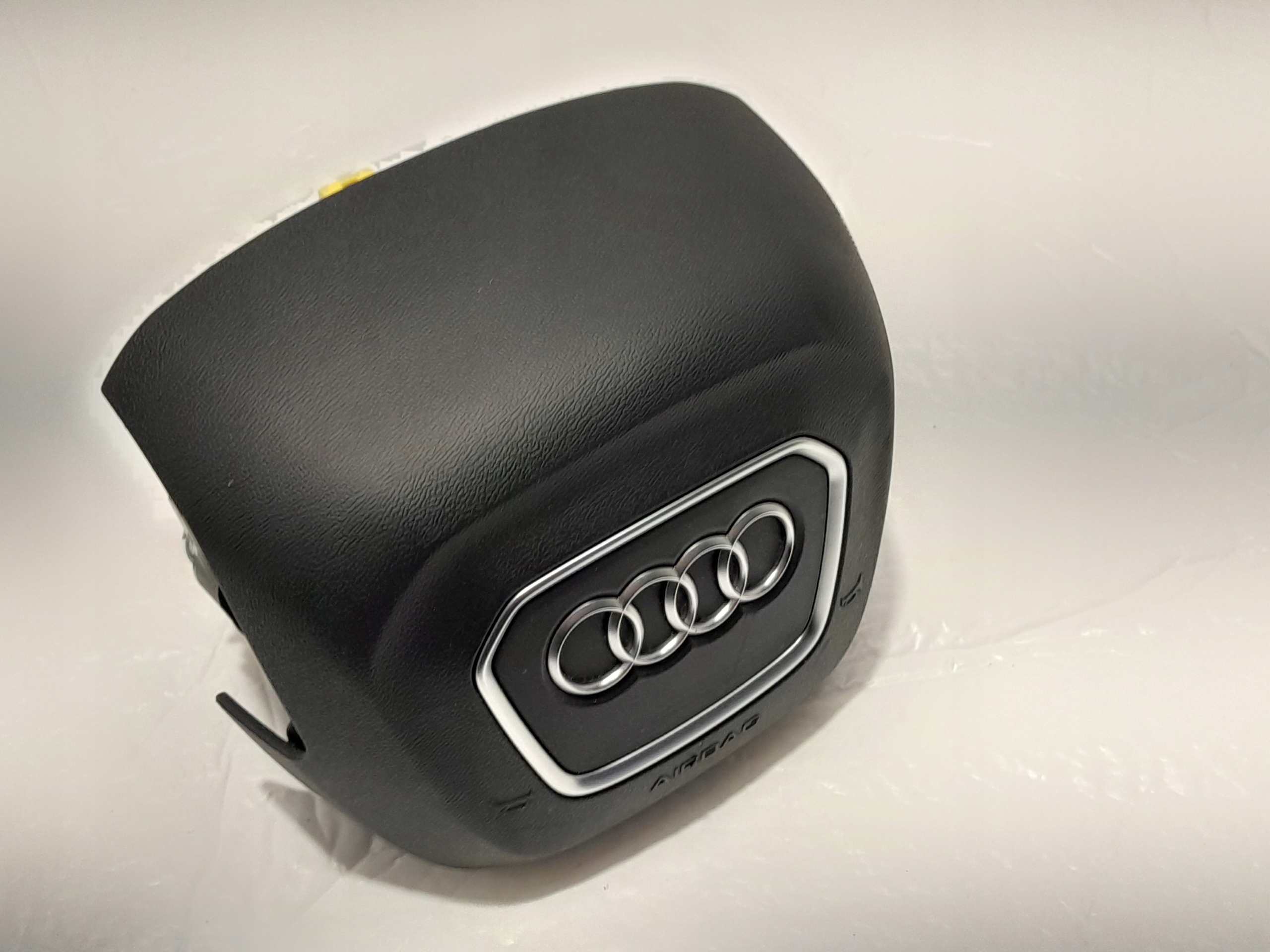 AUDI Q5 80A airbag driver´s 80A880201G