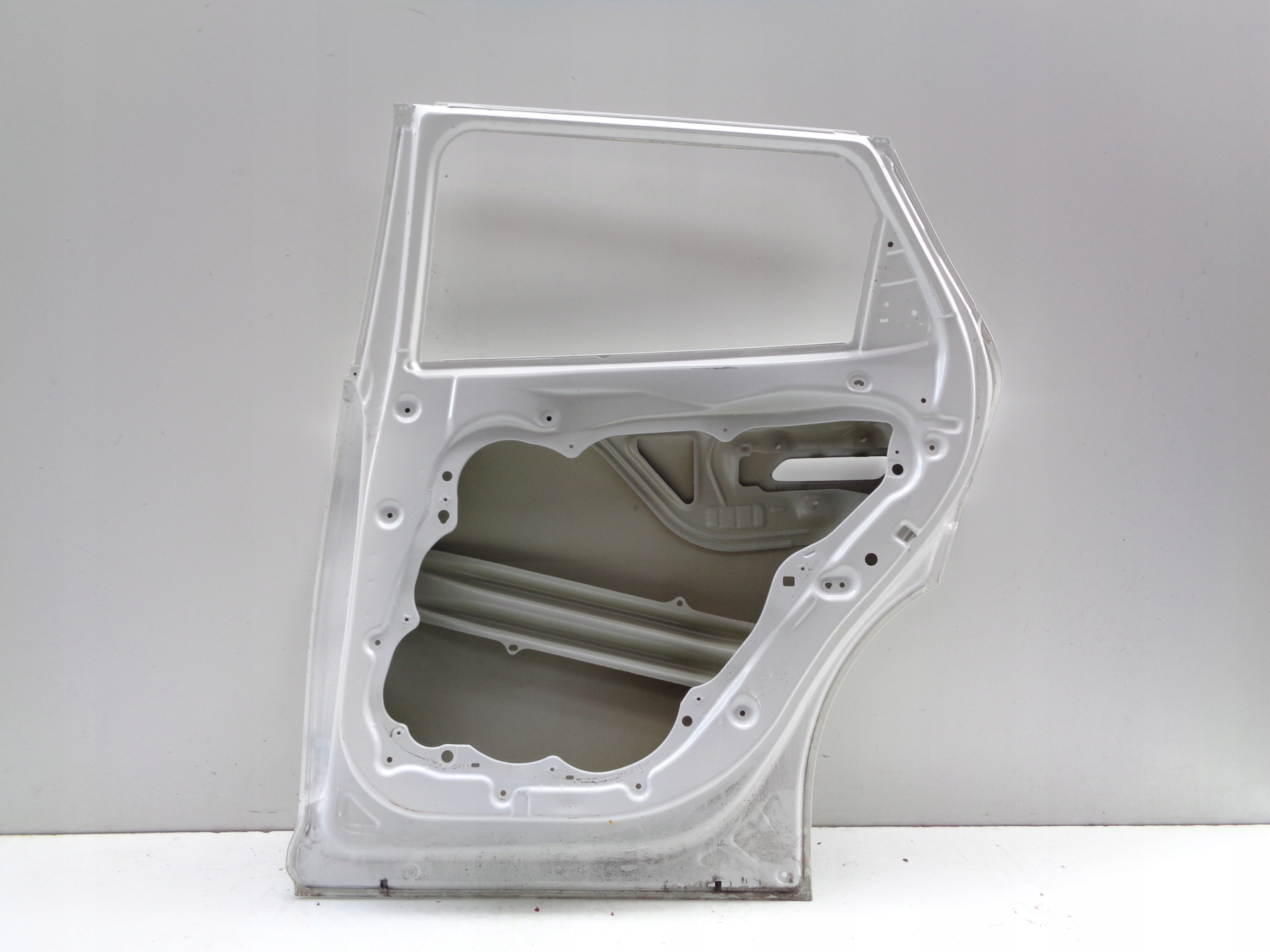 door right rear. KIA EV6 21- NR 49703