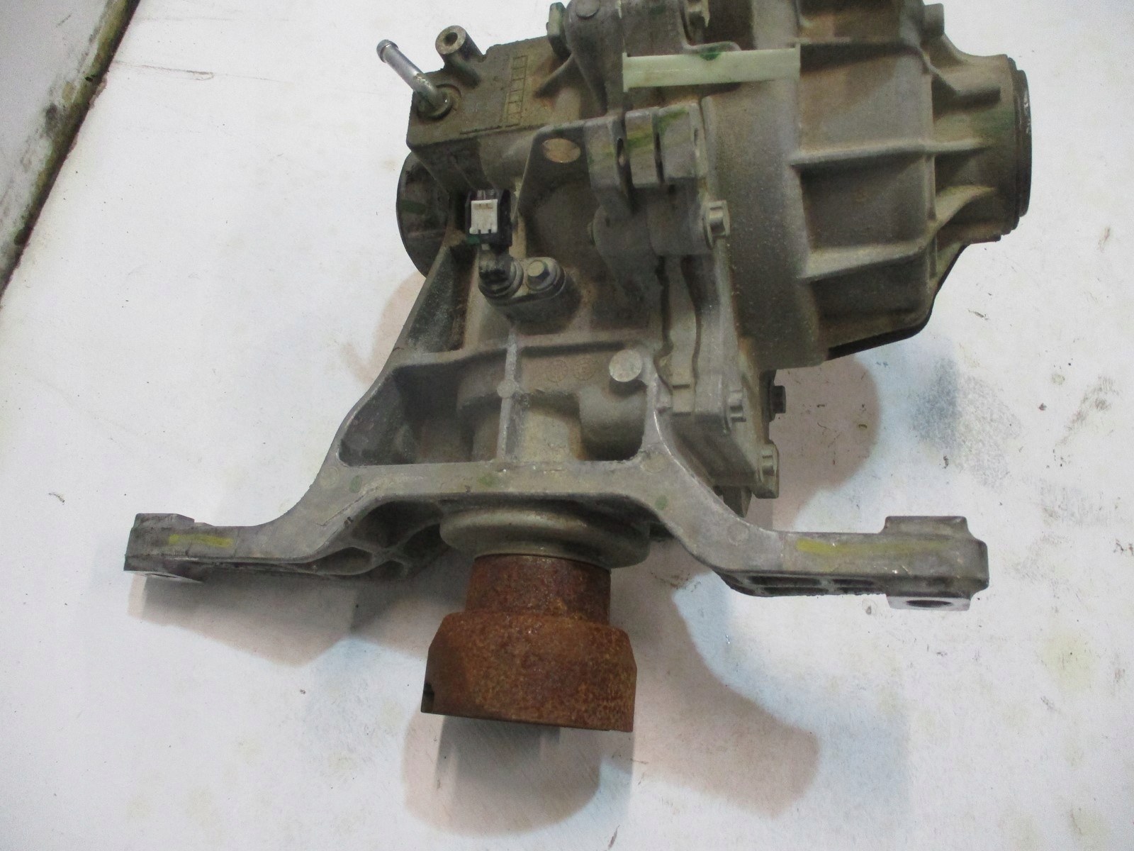 diff differential FORD KUGA MK3 K2GW-4000 D026J rear part rear