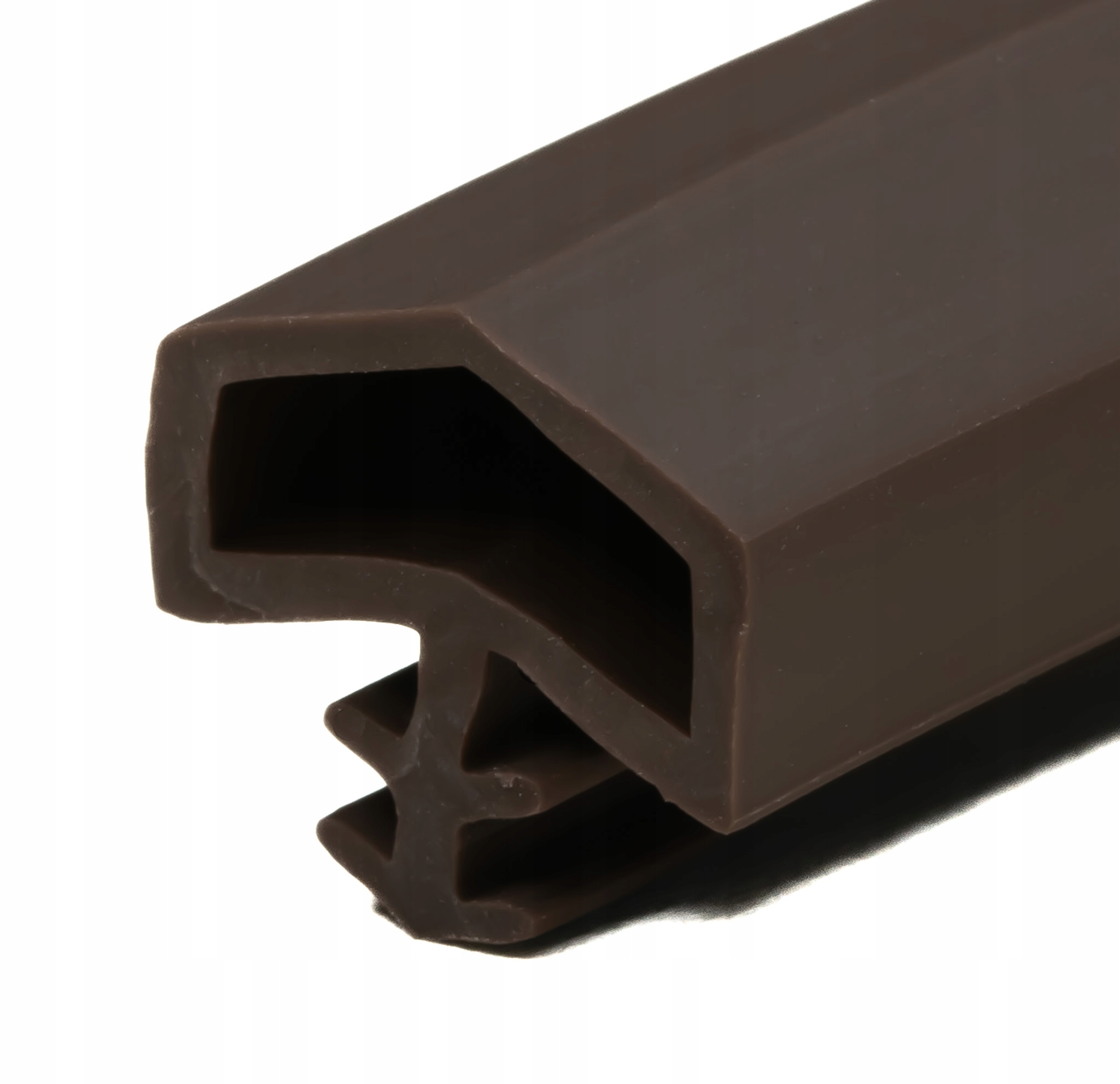 USZCZELKA USZCZELKI DO PROGU DREWNIANEGO BRĄZOWA 5 Kod producenta PRÓG BRĄZOWA