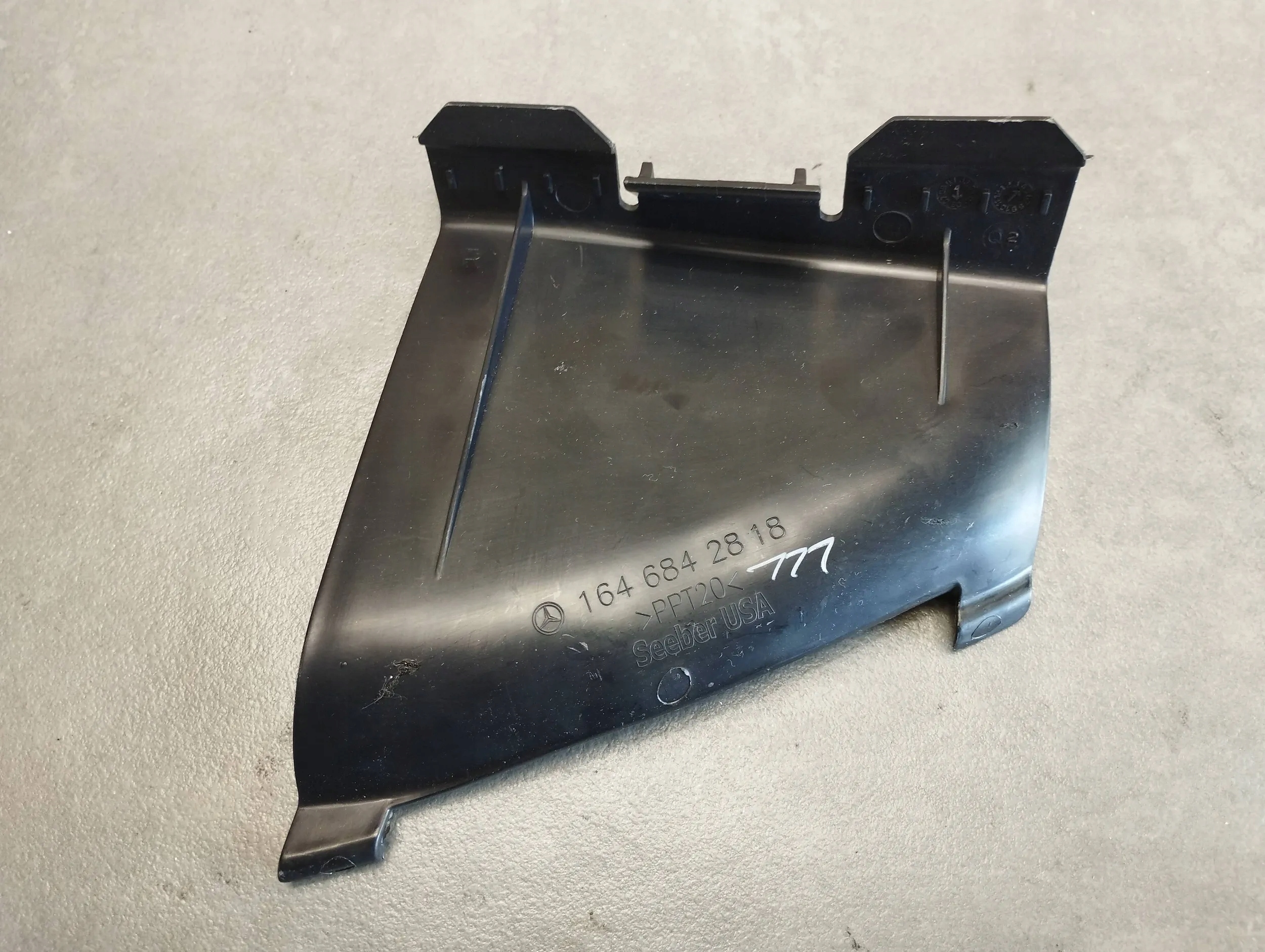 Mercedes ML W164 Blende Abdeckung 1646842818