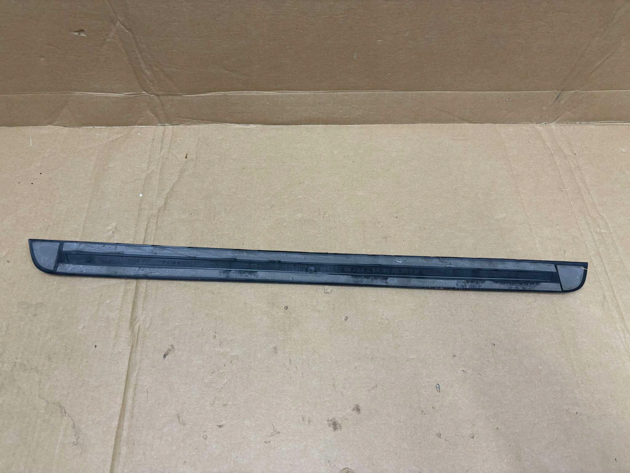 moulding threshold front AUDI A1 S-LINE 8X3853373A 8X3853373B 8X3853373C