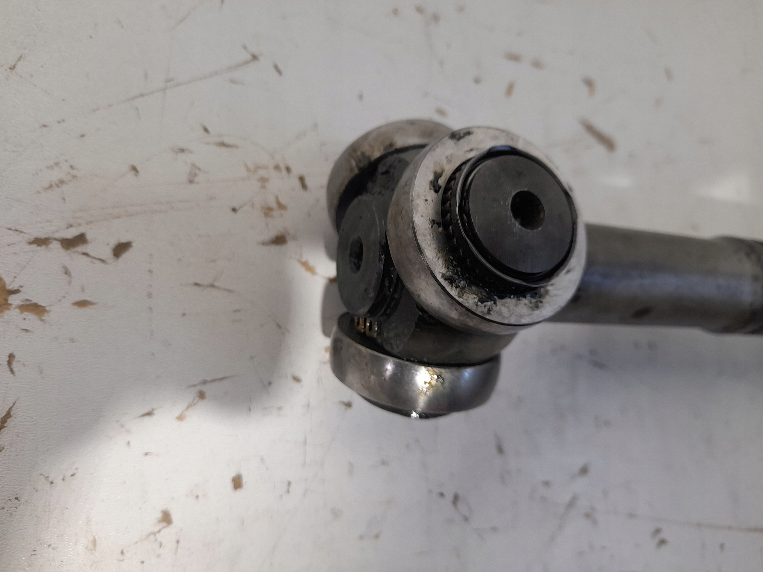 RENAULT CLIO V semi-axis right front 1.0 391004269