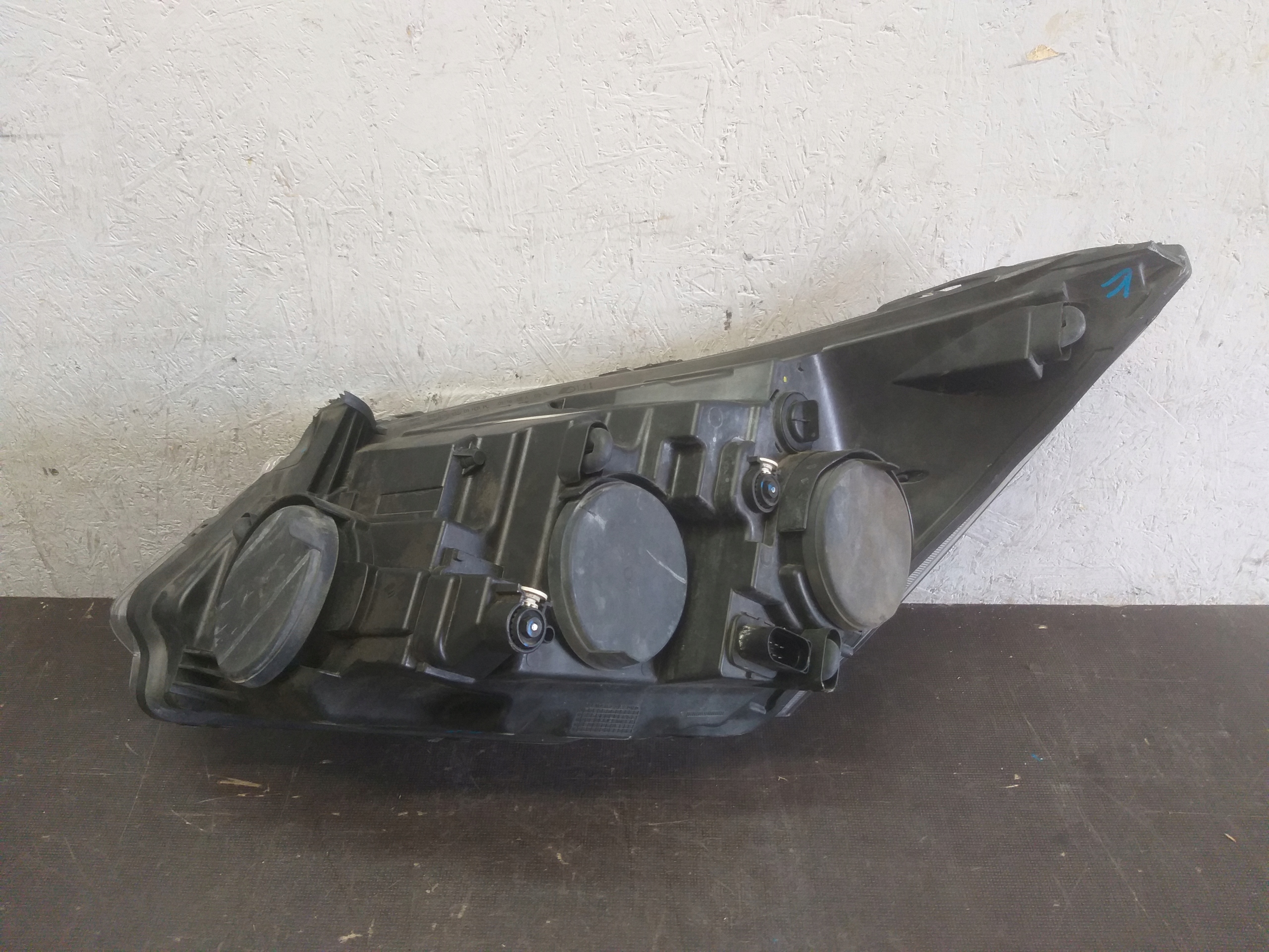 LIGHT FRONT RIGHT FORD TRANSIT CUSTOM 13-18