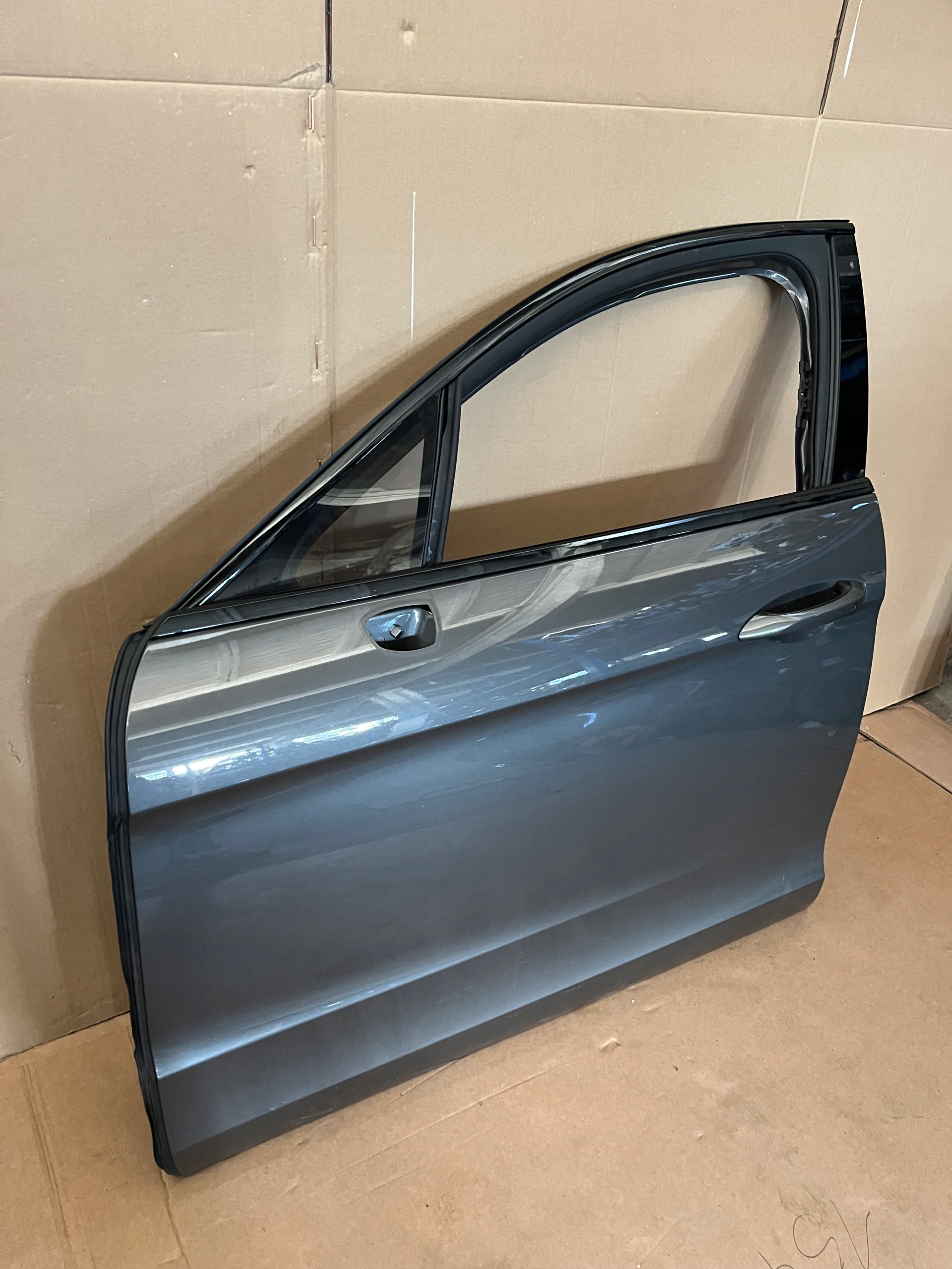 IDEALNE door front front left PORSCHE PANAMERA 971 colour: M7S 1