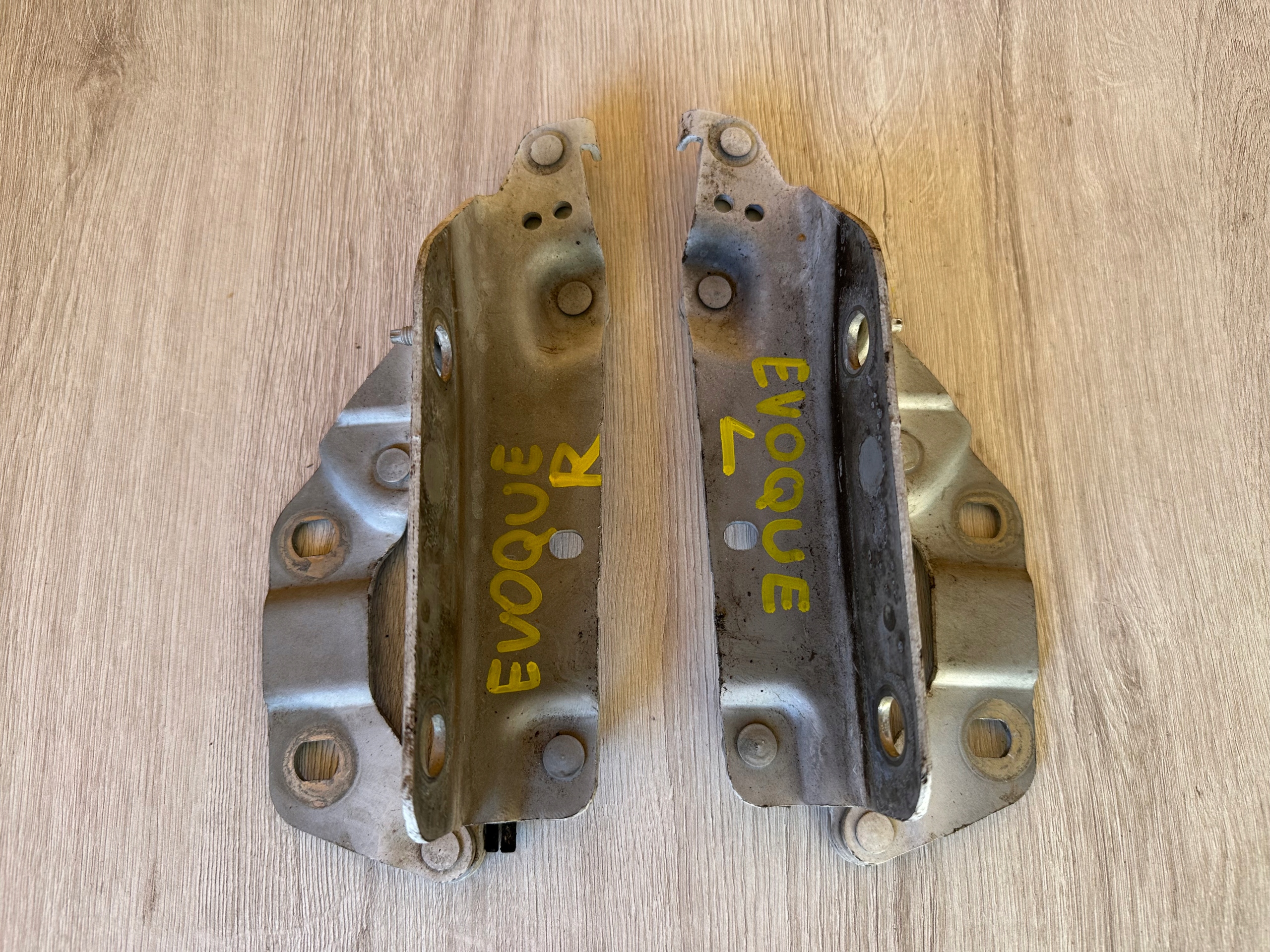 HINGE BONNET HINGES RANGE ROVER EVOQUE 2017 ROK