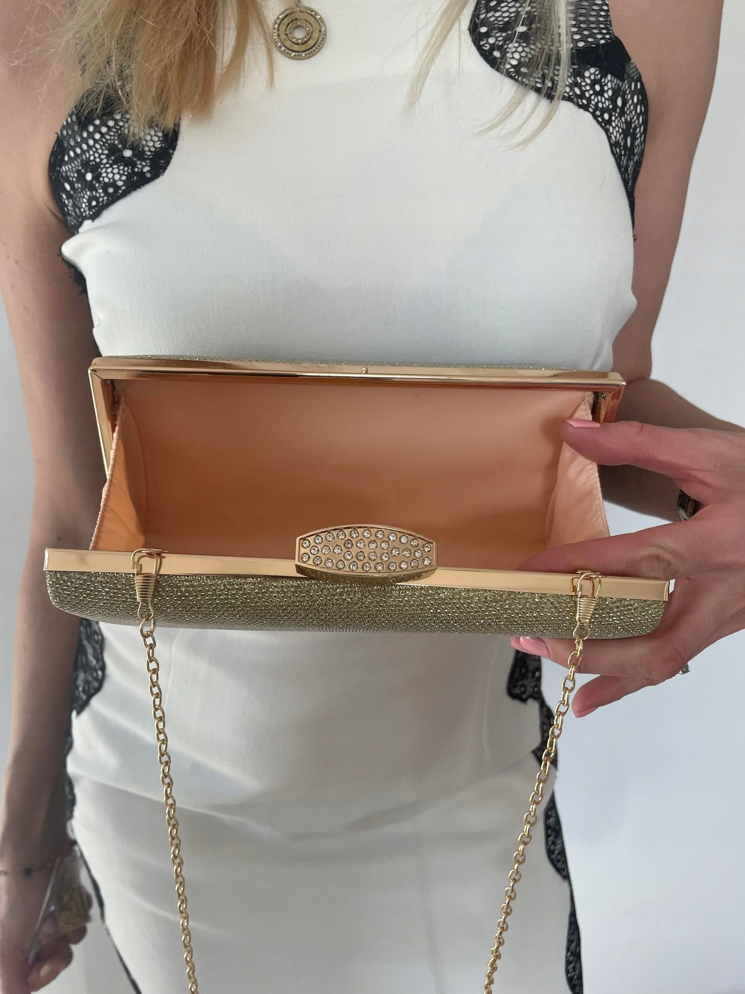 ZŁOTA Wieczorowa kopertówka puzderko WIZYTOWA SZAMPAŃSKI Materiał dominujący syntetyk