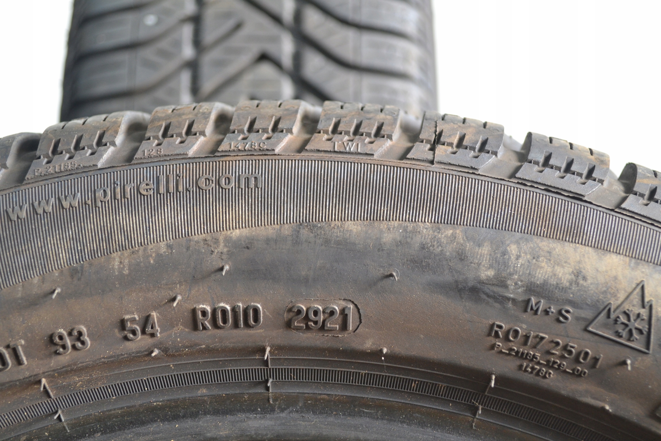 195/55R16 87H PIRELLI SNOWCONTROL SERIE 3 RFT x2szt 8126z Rok produkcji 2021