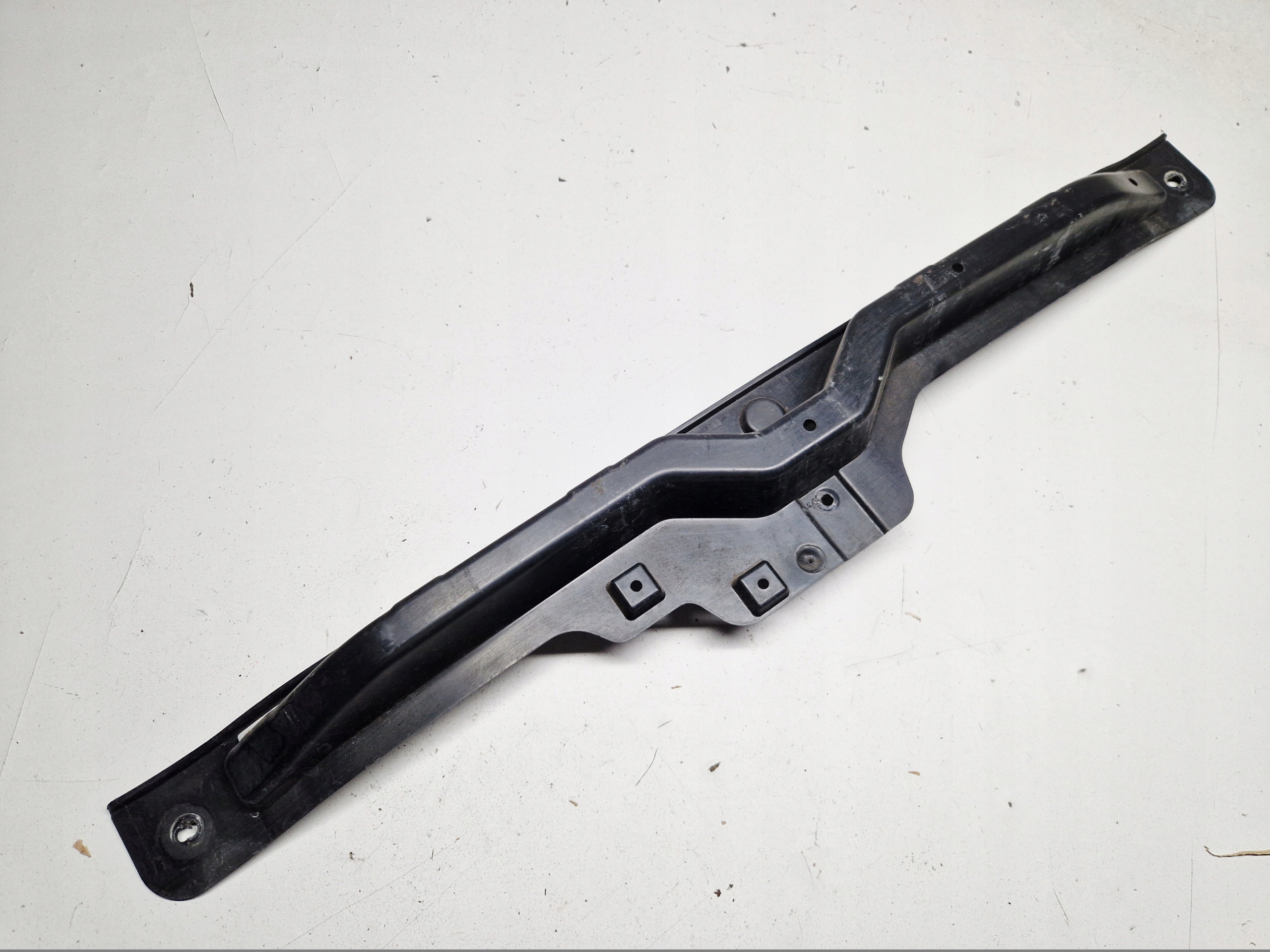 bumper bracket rear part FORD FIESTA MK7 8A61-17B861