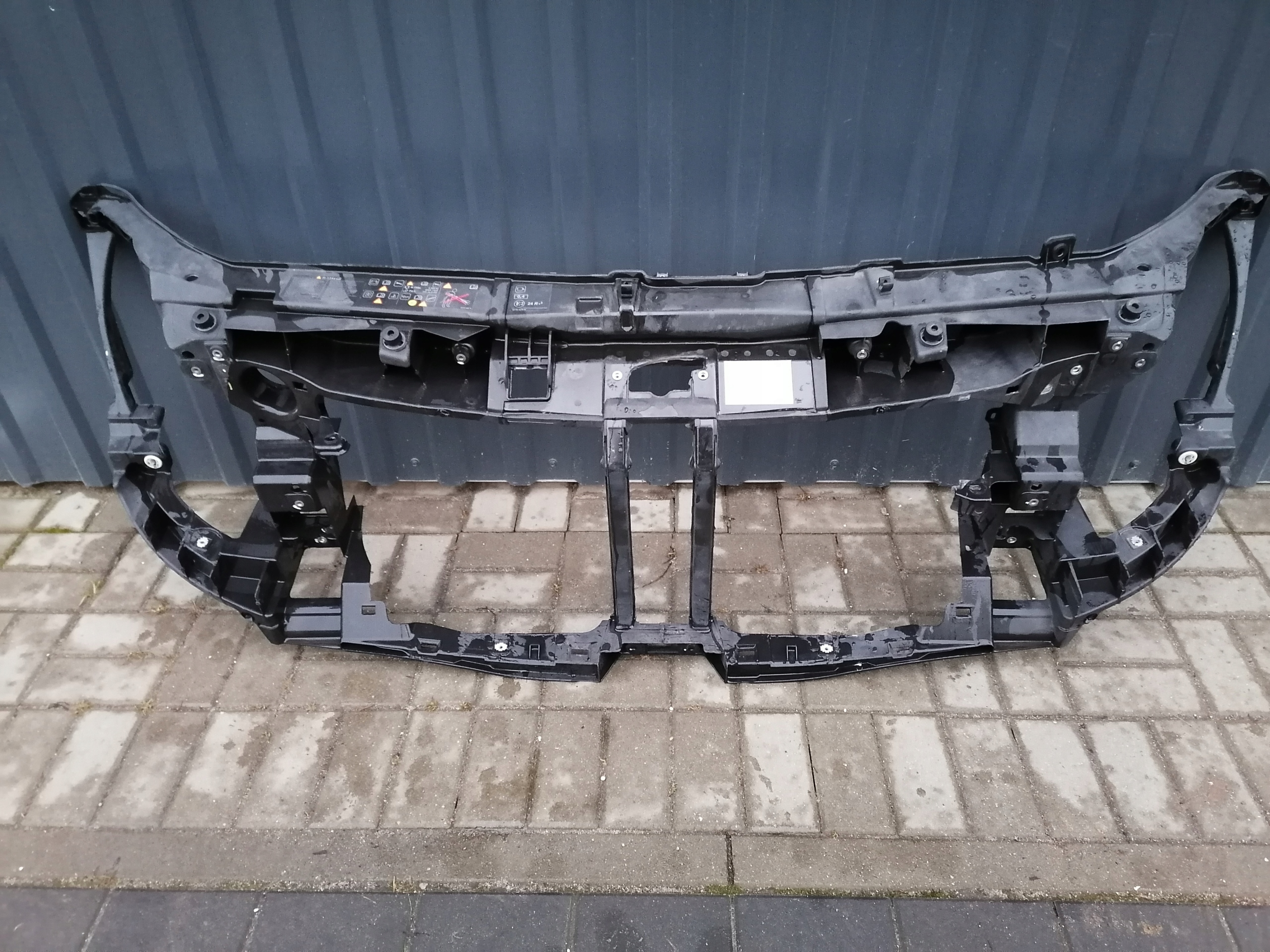 WZMOCNIENIE PAS PRZODU RENAULT MASTER 3 MOVANO OE