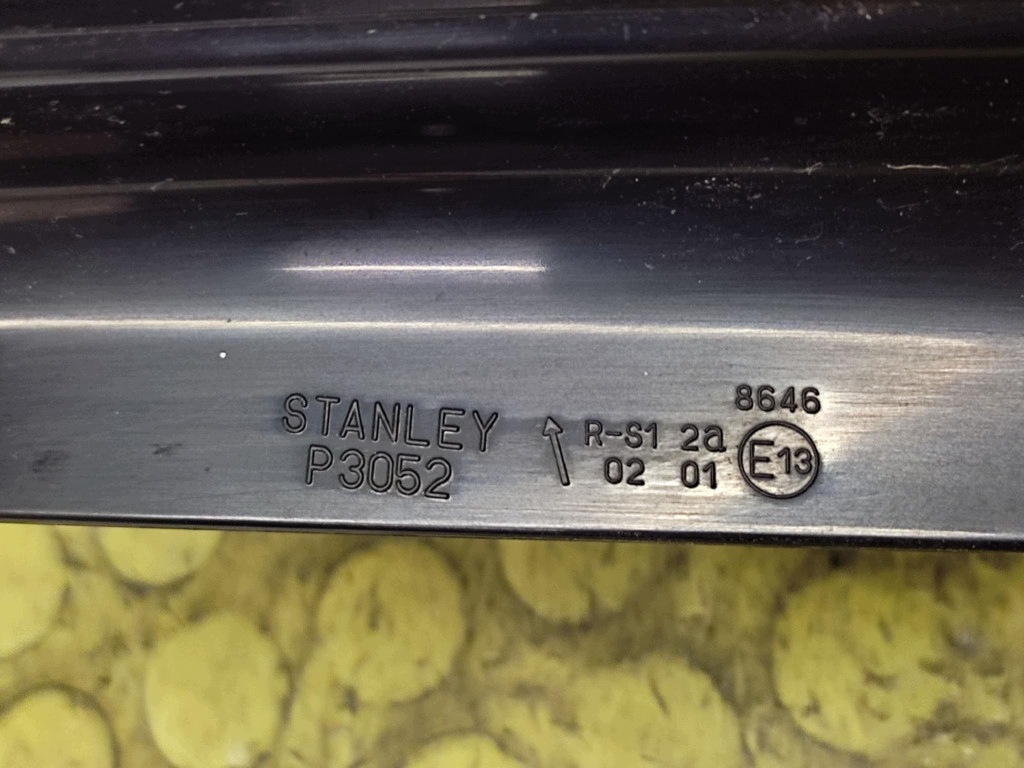 SUBARU JUSTY G3X licht links heck