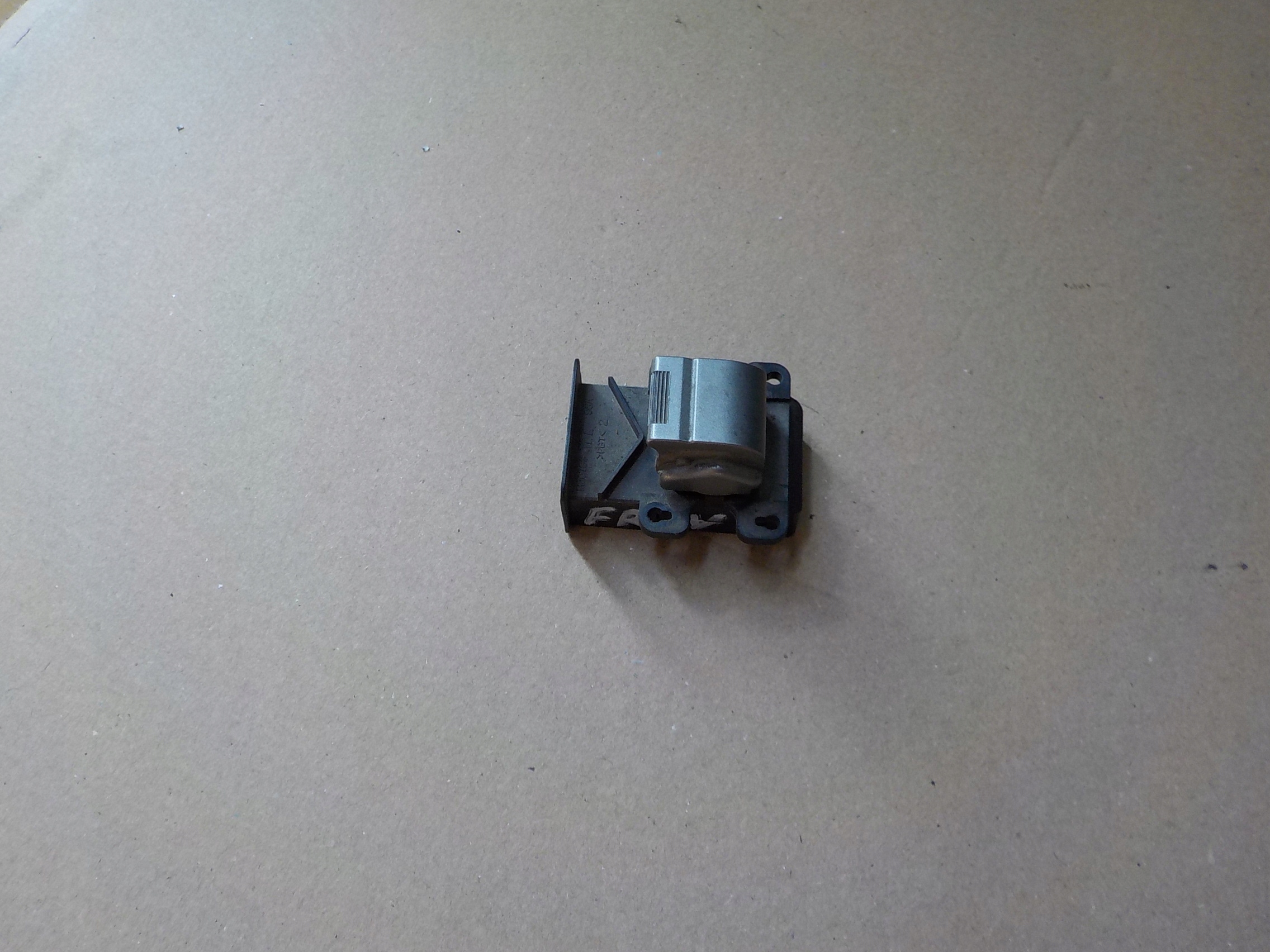 switch windows right front honda FR-V 2007r