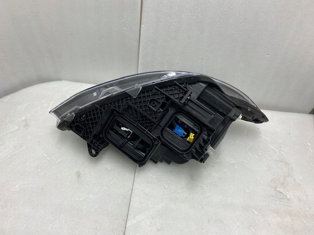 light left Mercedes EQV V Klasa W447 Full Led
