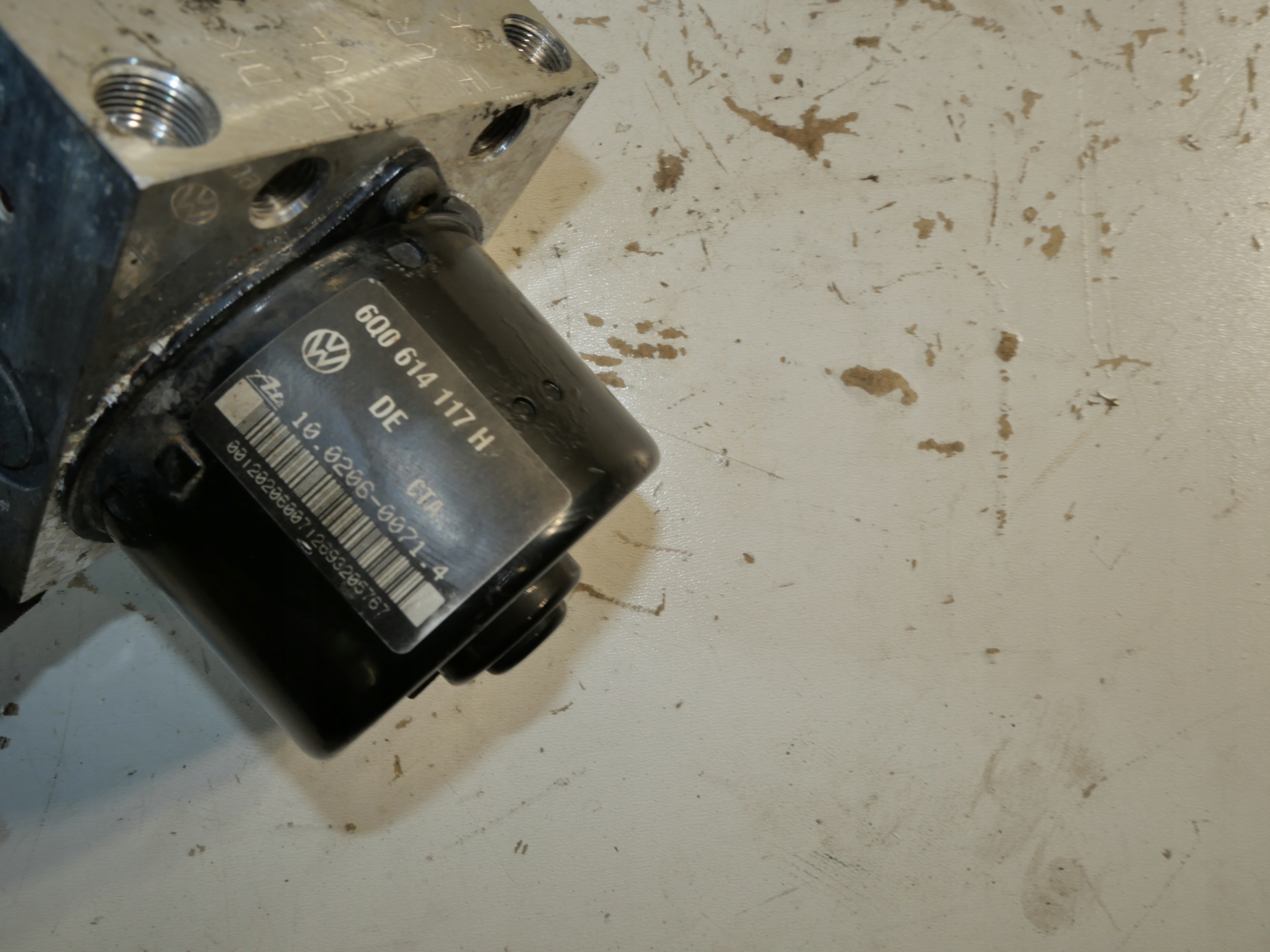 Pompa ABS SKODA FABIA e 6Y VW POLO IV 6Q0907379L
