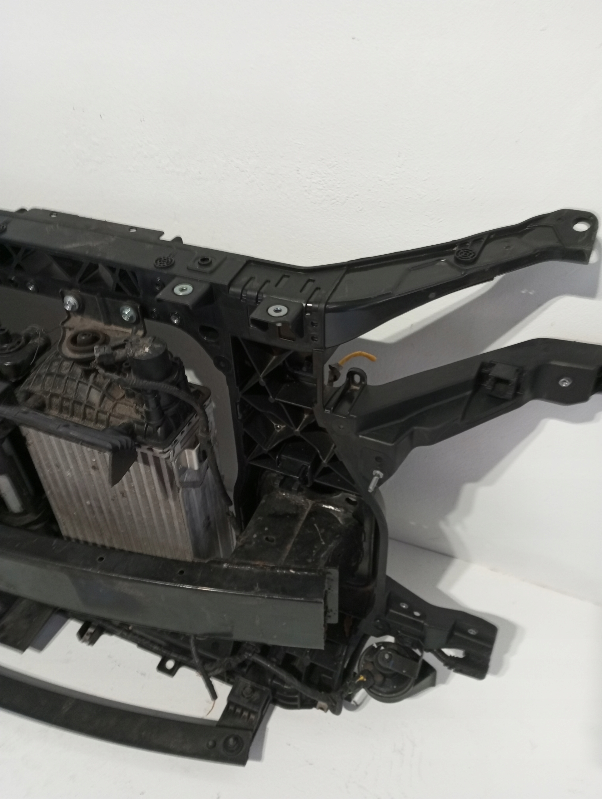 support panel for radiators radiator HYUNDAI TUCSON IV 1,6i