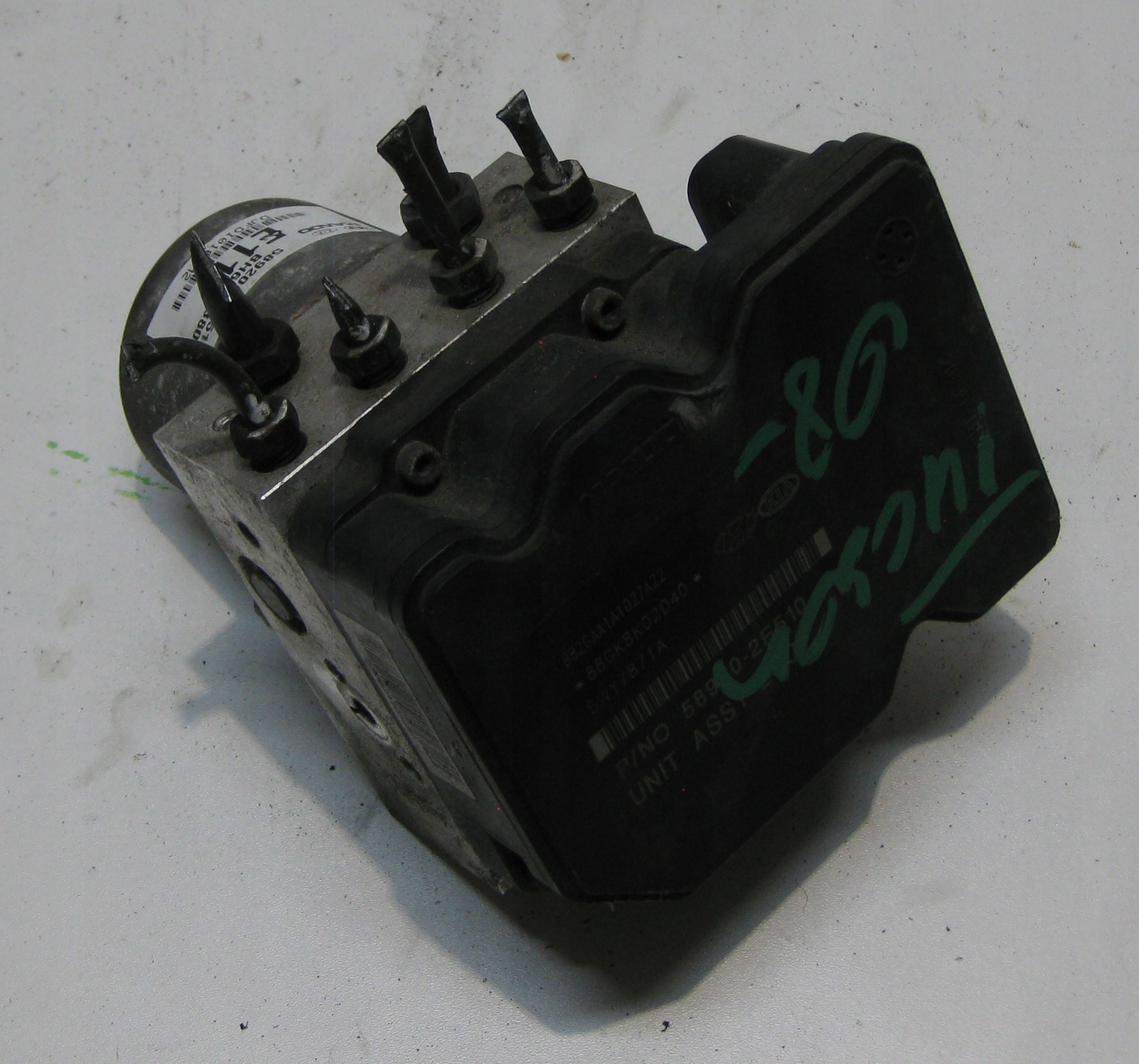 HYUNDAI TUCSON e 08R 2.0 benzina Servofreno ABS 58920-2E510