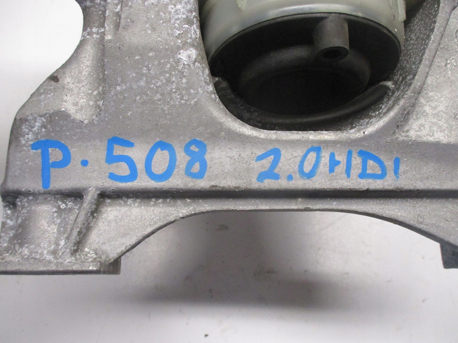Support PEUGEOT 508 II 2,0HDI DW2P