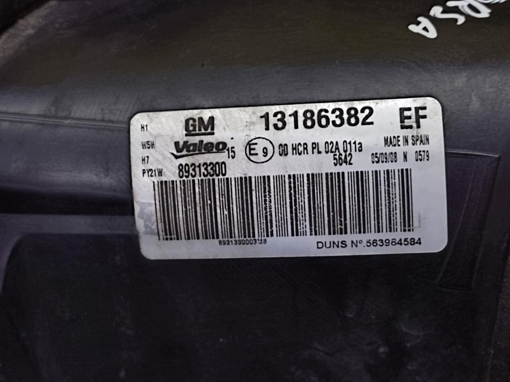 OPEL CORSA D REFLEKTOR light right front 13186382