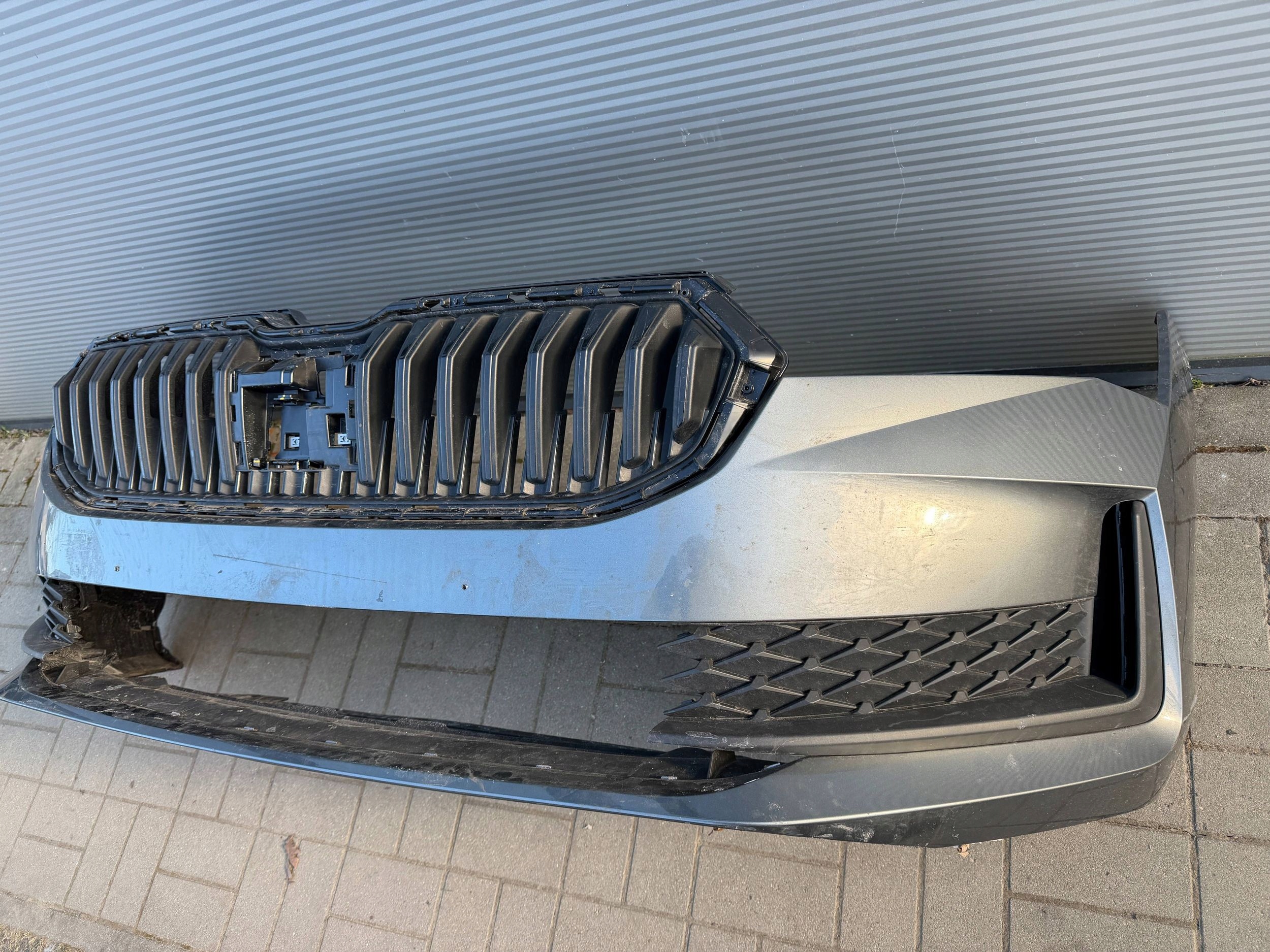 Skoda Superb IV 4 3P0 24- bumper front front