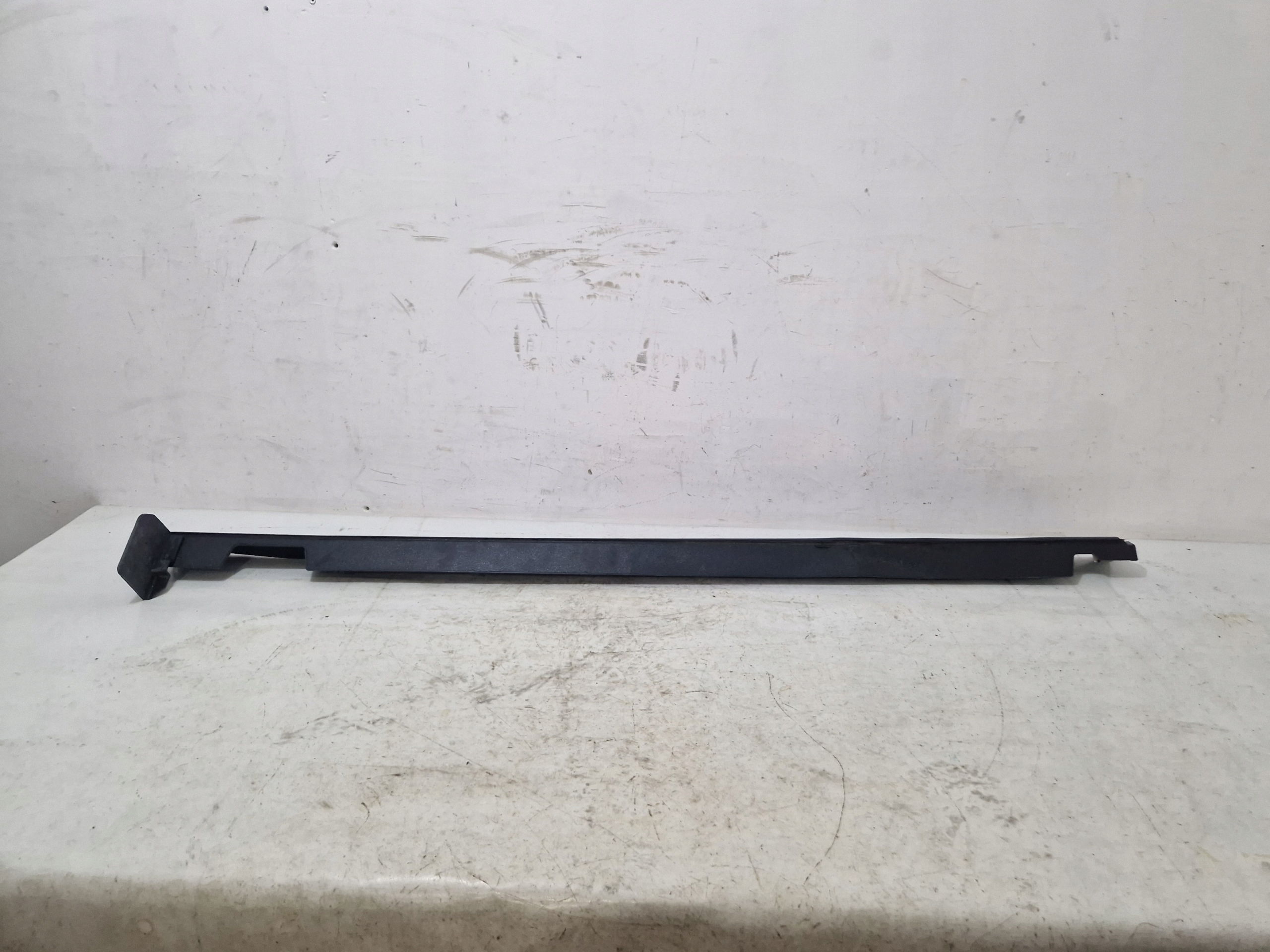 KIA SPORTAGE 5 V 21- moulding threshold right 87754R2000
