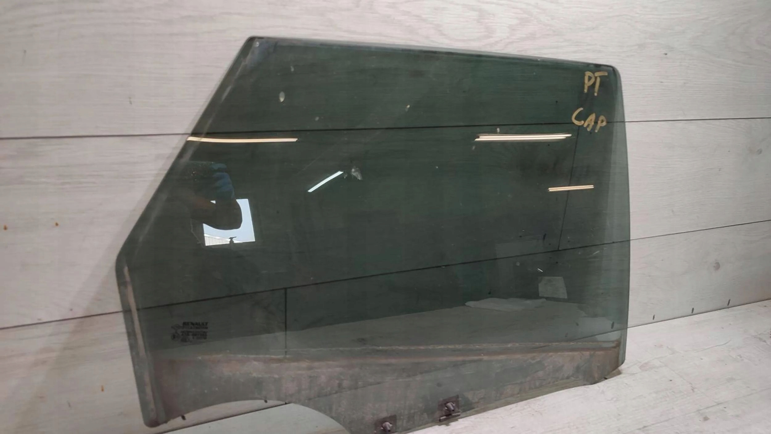 Renault Captur 2015 rear part side right window door