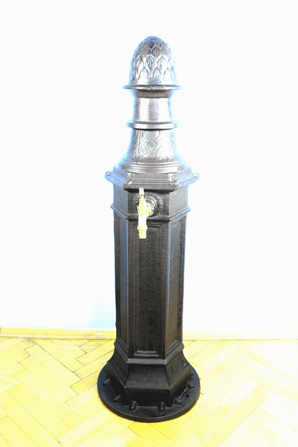 Duży hydrant stojący - aluminiowy