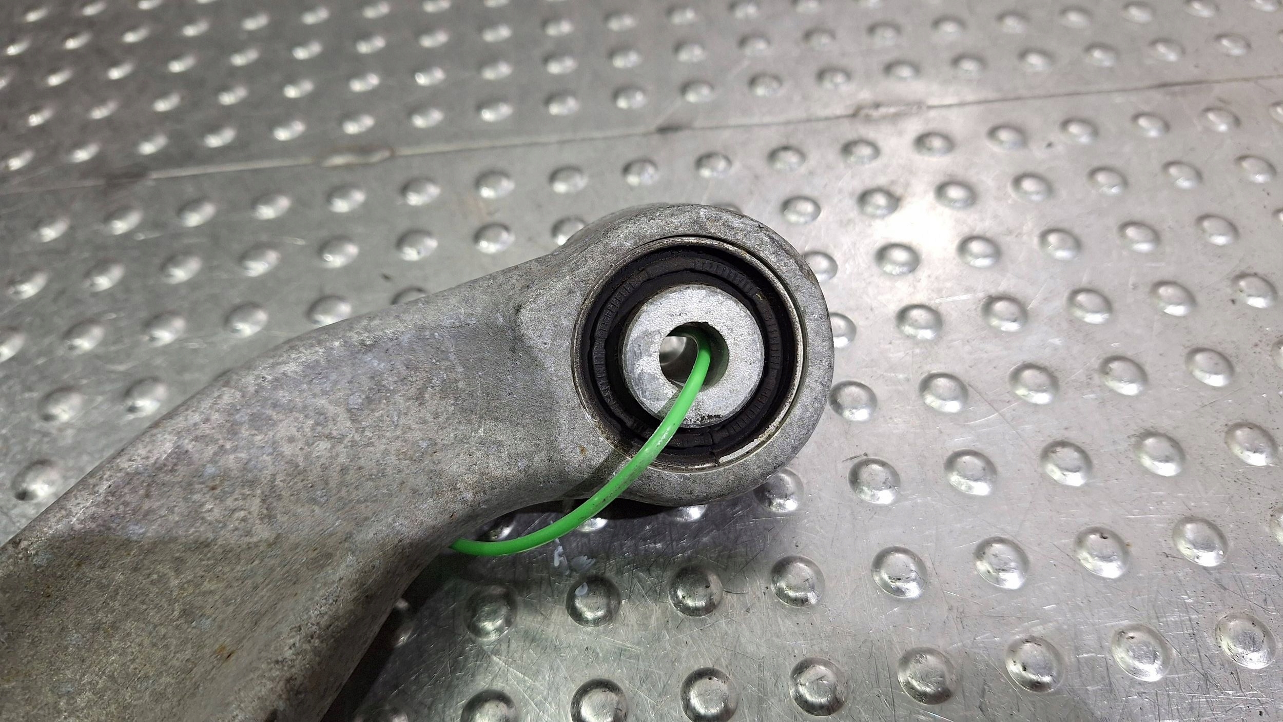 Querlenker rechts heck 8K0505324H AUDI A4 B8 A5 8T A7 A6 C7 Q5 8R