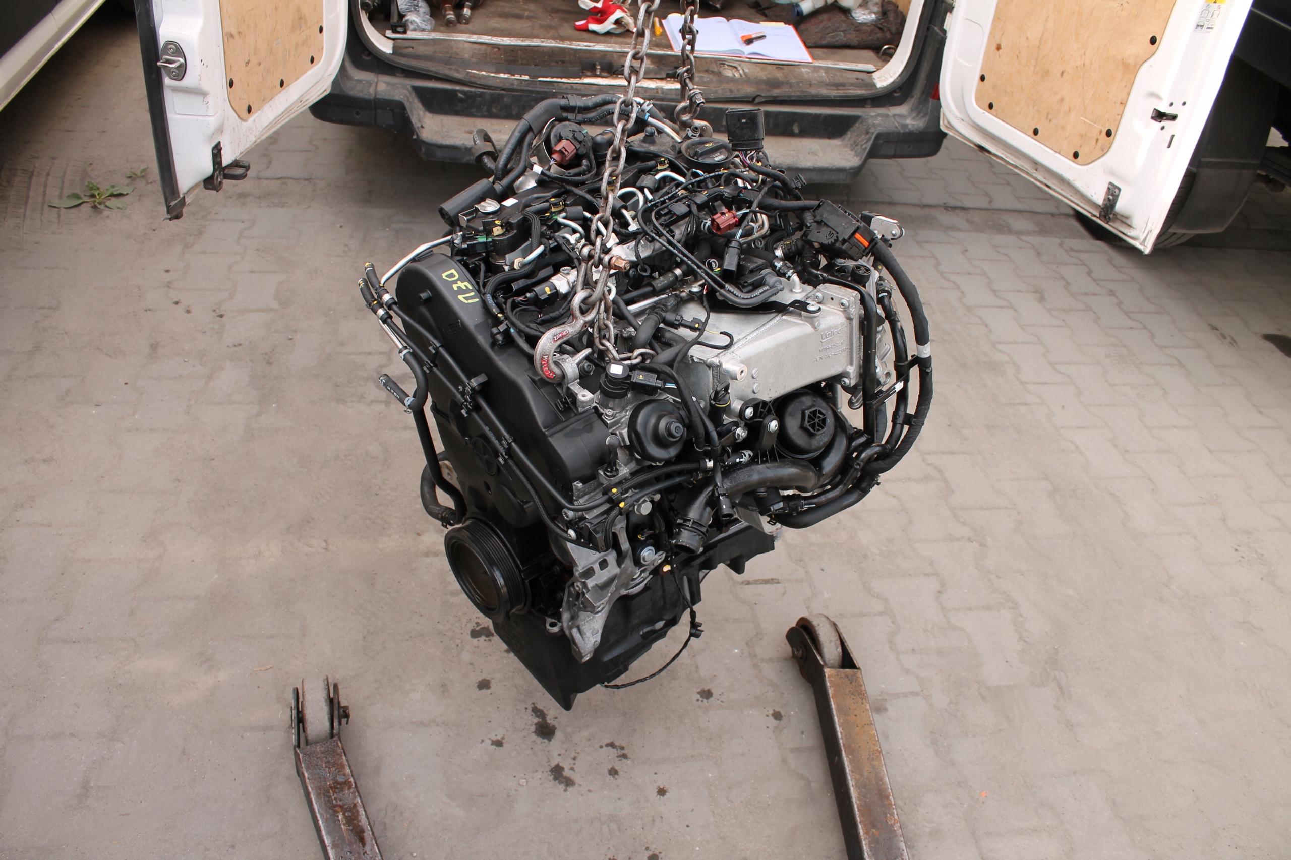 engine complete AUDI 2,0 TDI DEU 20 TYSKM