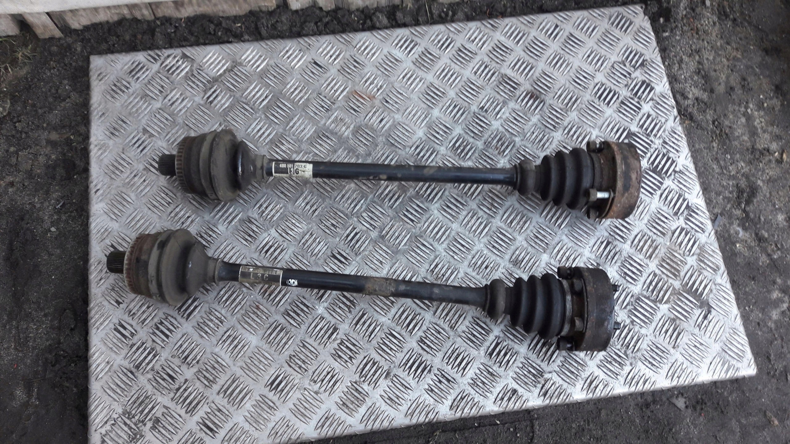AUDI A6 C5 3.0 semi-axis drive left right rear part 4X4