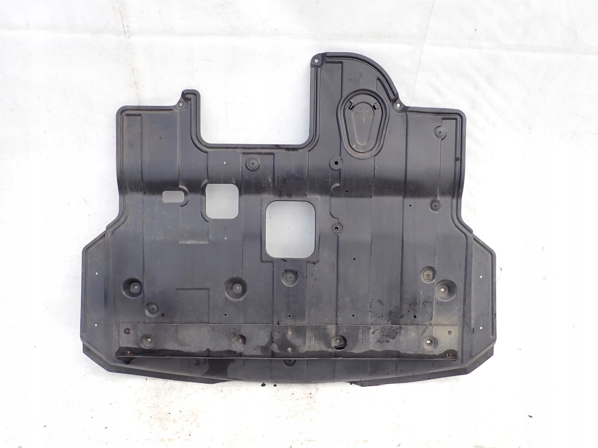 29131-3Z000 - HYUNDAI I40 11-19 пластина капота двигателя