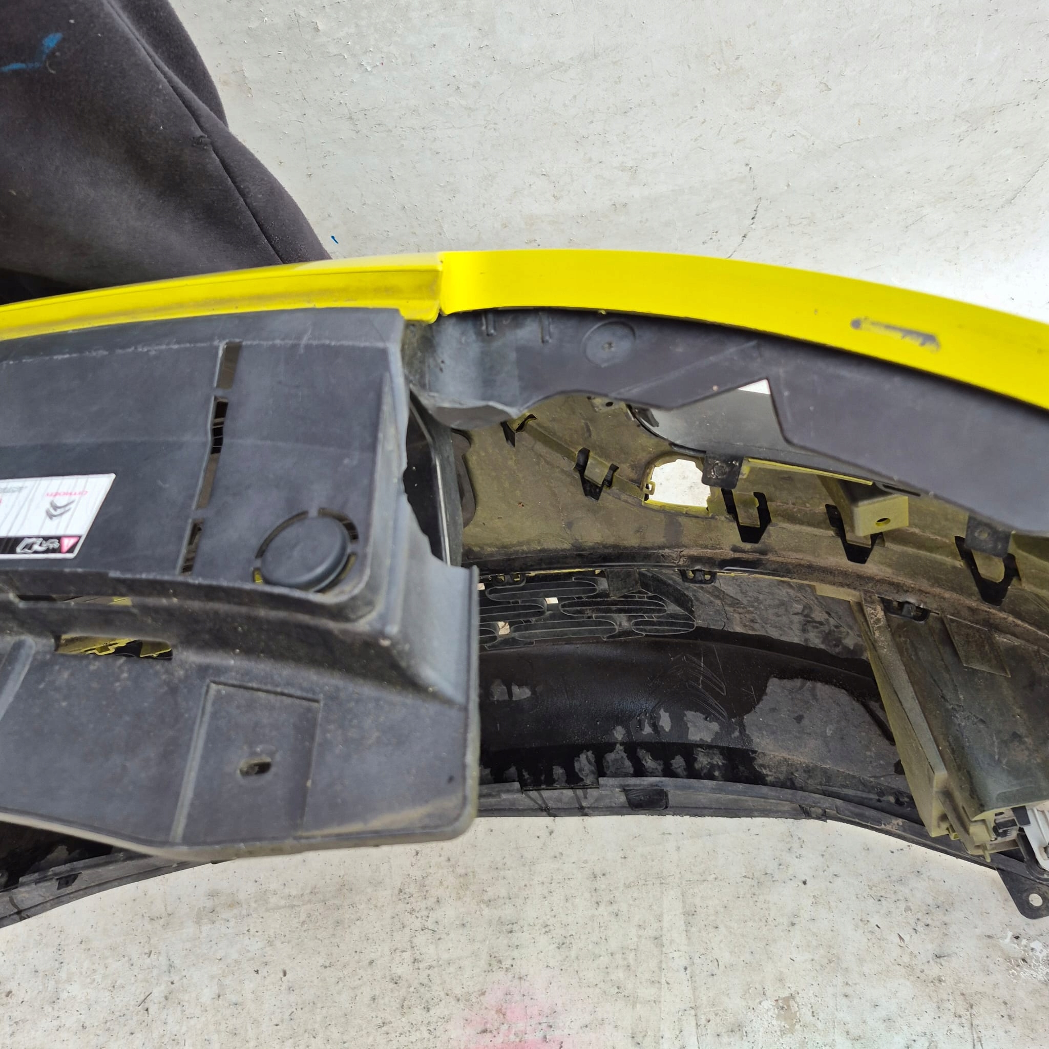 CITROEN C4 CACTUS 14- nárazník předek přední 9801741077