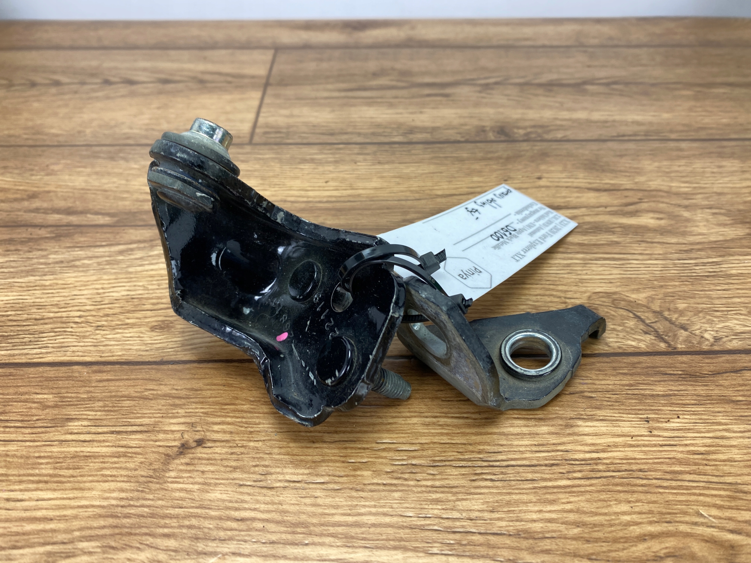 hinge door prawych tylnych lower Ford Explorer MK6 2020+ USA