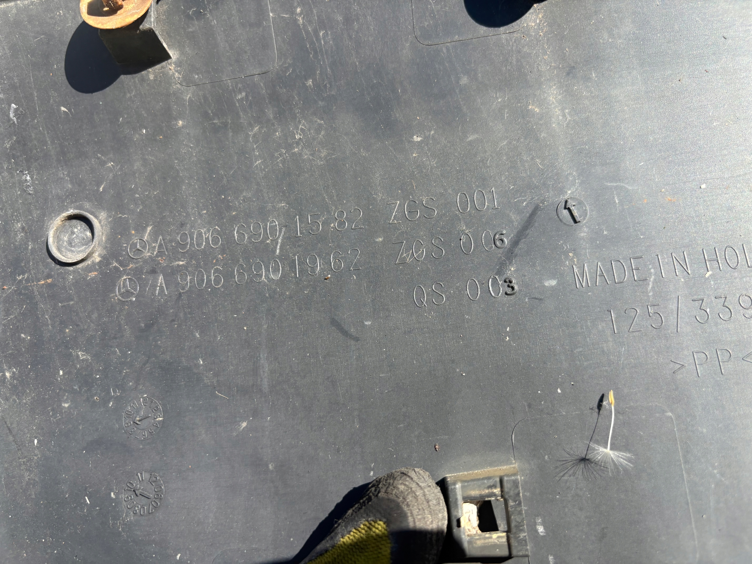 MERCEDES SPRINTER II 906 A9066901582, A9066901962 moulding side left rear part