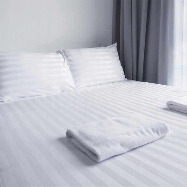 POSZEWKA HOTELOWA ADAMASZEK PRESTIGE 70/80CM 20MM Stan opakowania oryginalne